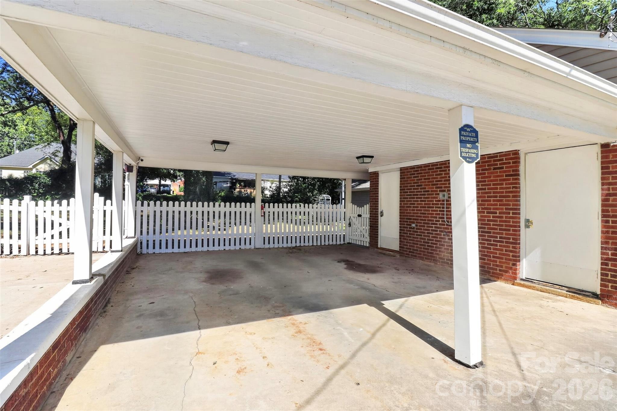 704 Lancaster Avenue Property Photo 45