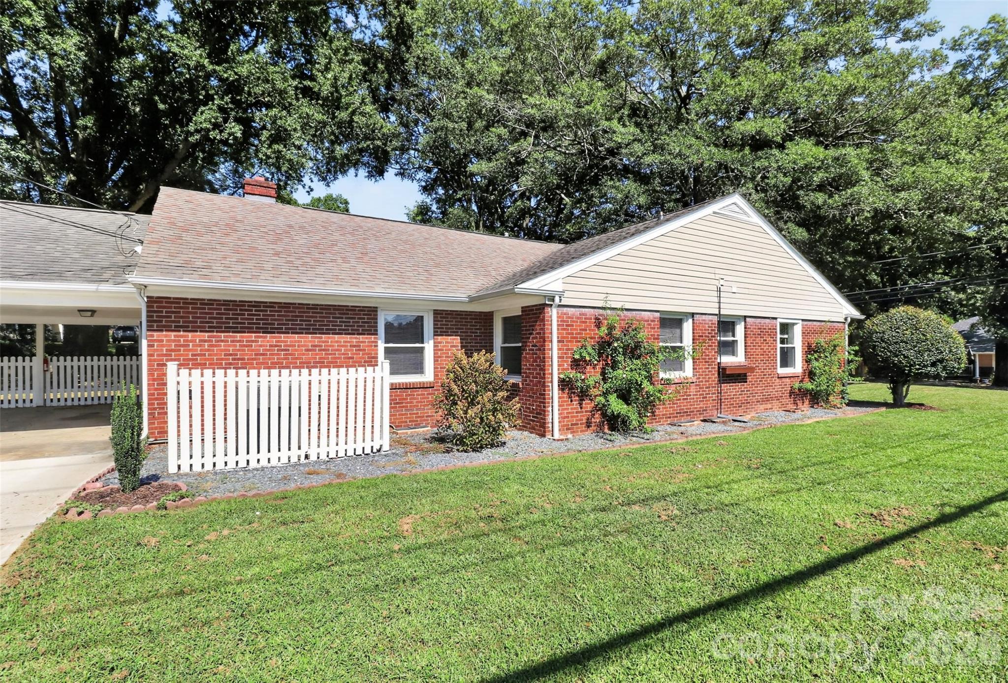 704 Lancaster Avenue Property Photo 48