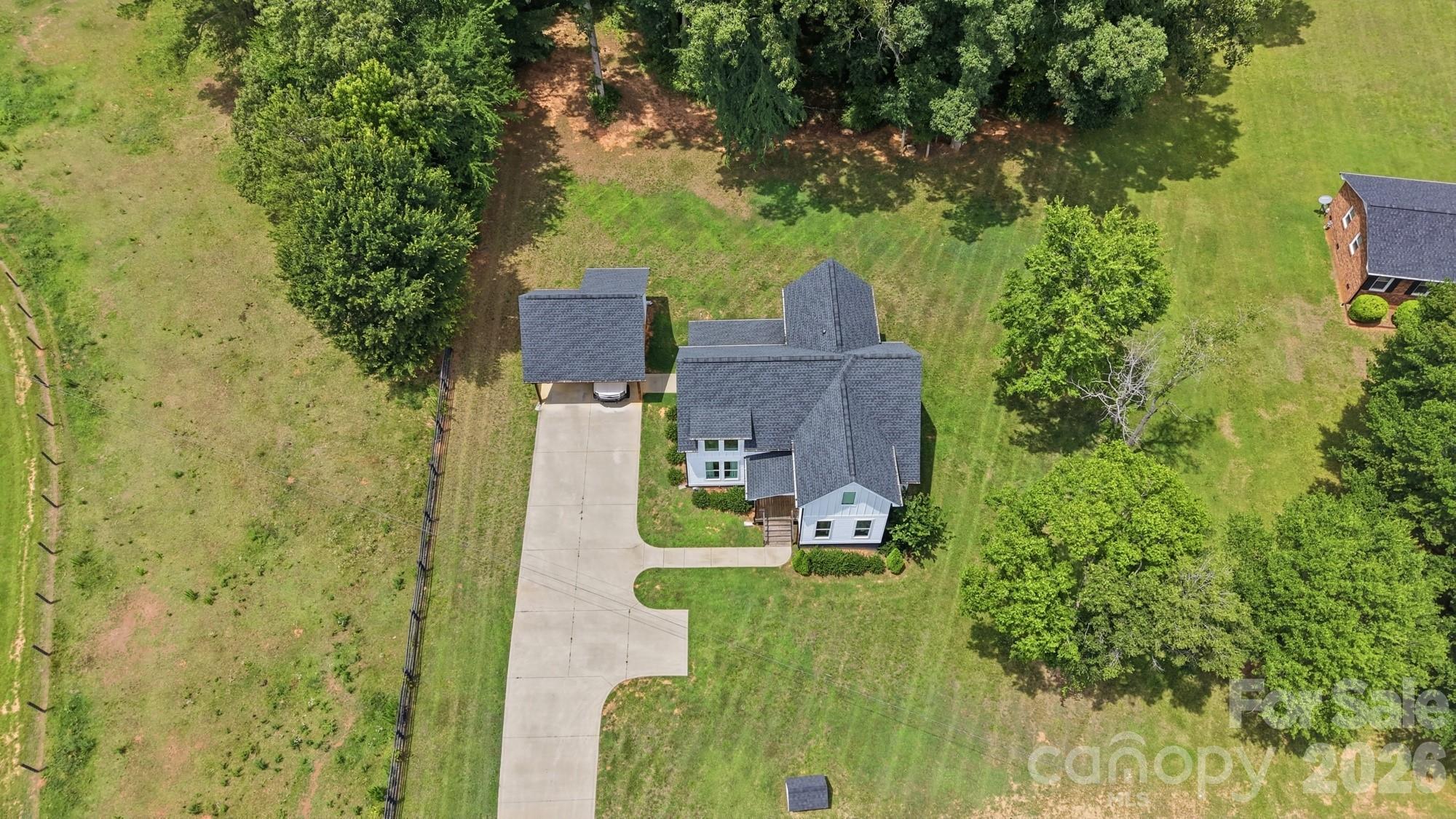 5028 Lewis Road Property Photo 2