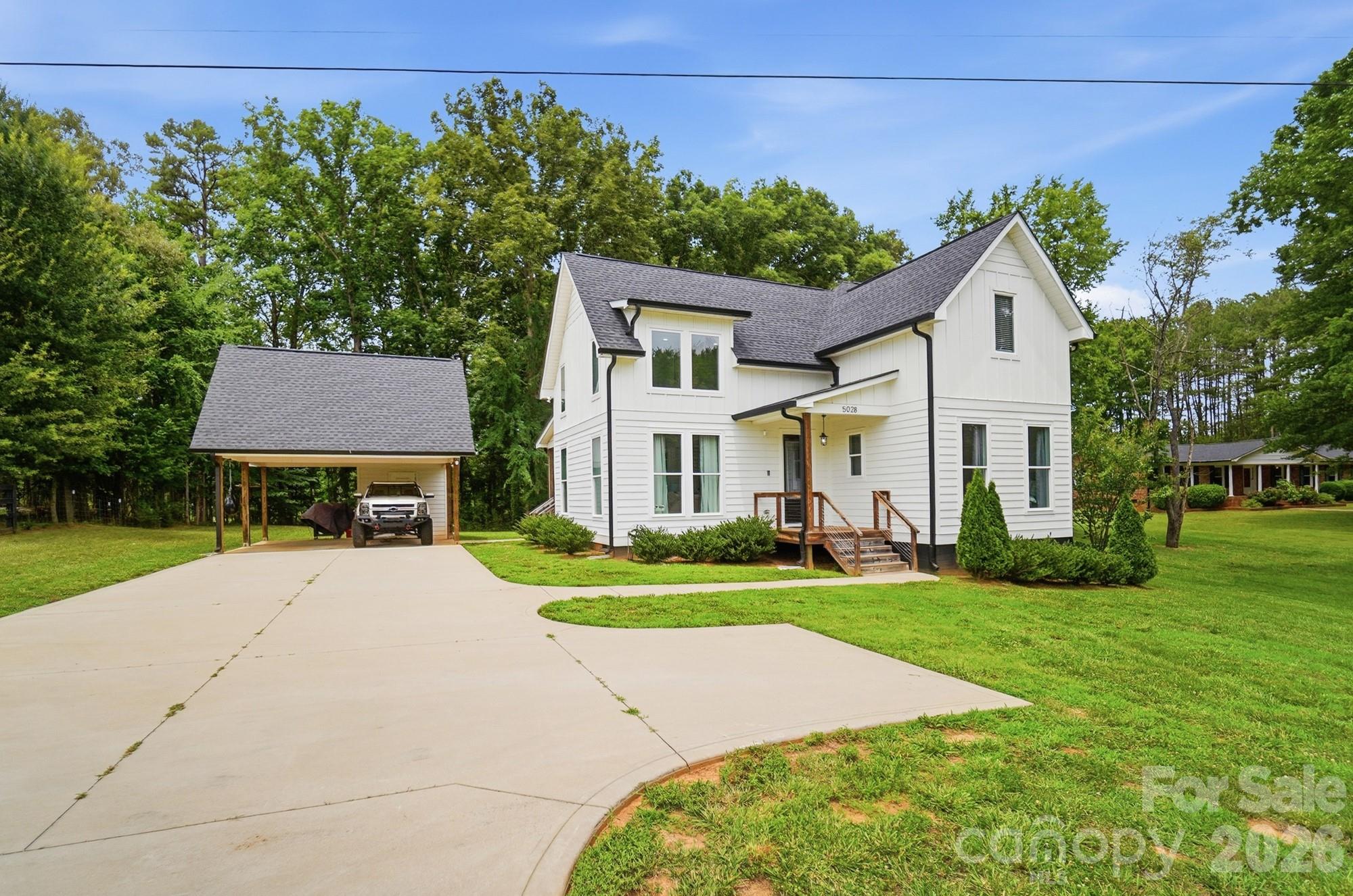 5028 Lewis Road Property Photo 3