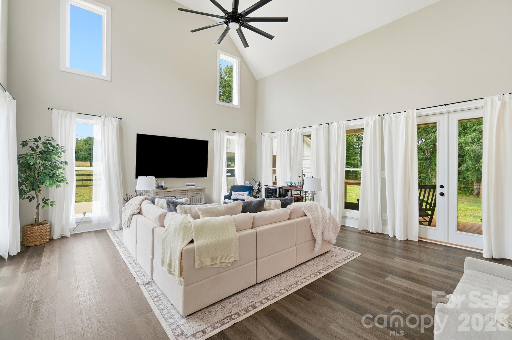 5028 Lewis Road Property Photo 4