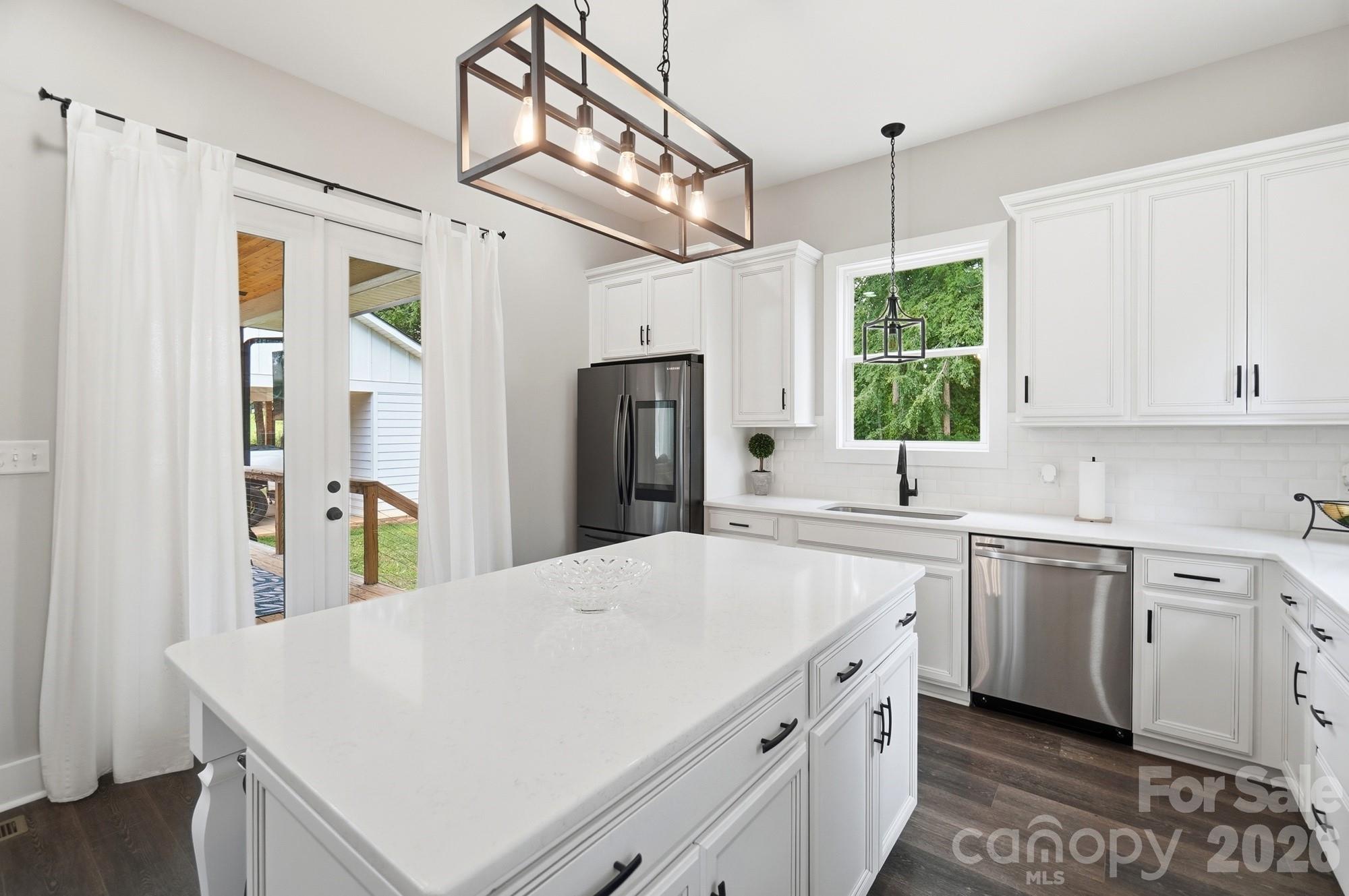 5028 Lewis Road Property Photo 7