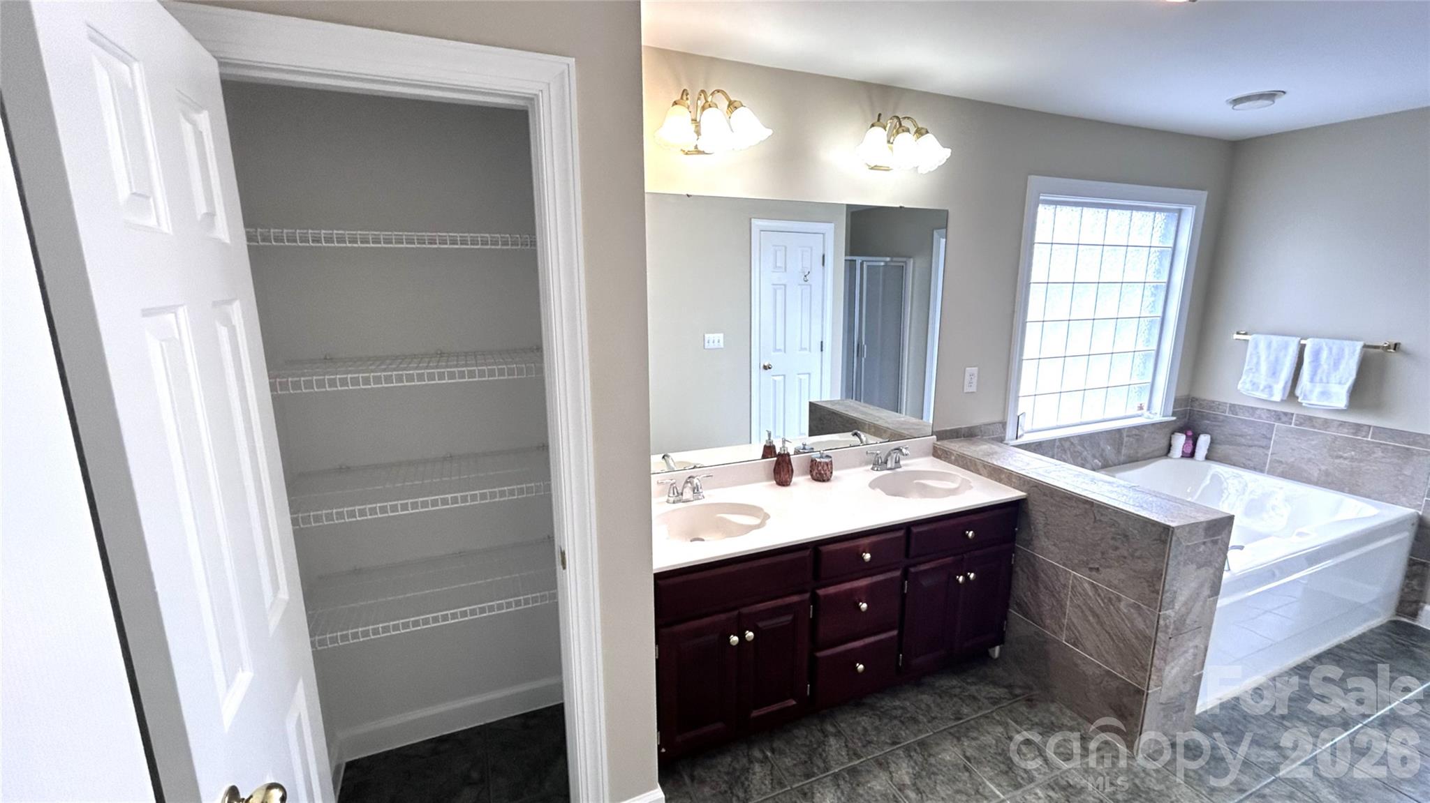 2127 Copperplate Road Property Photo 17