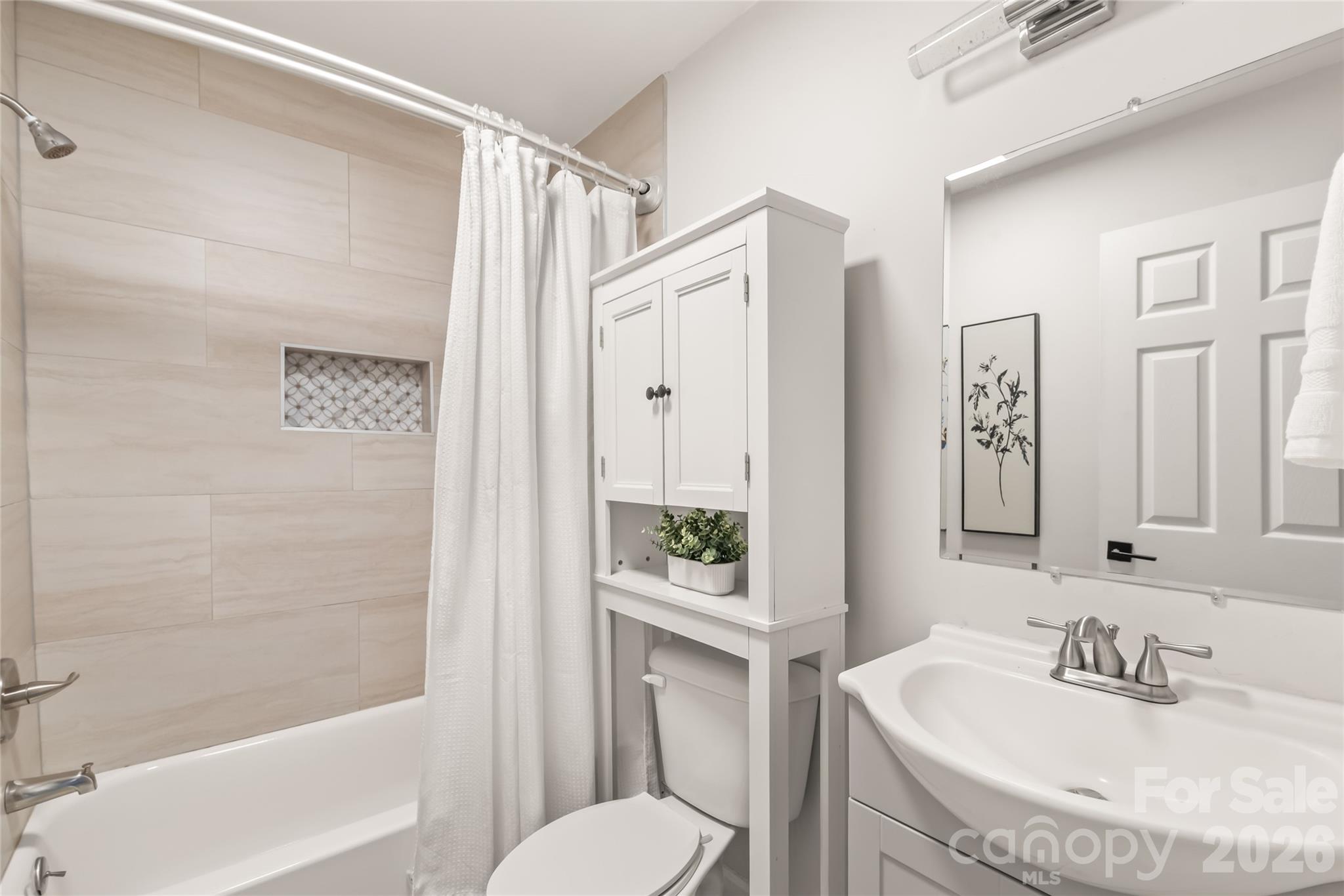 10129 Eagle Court Property Photo 23