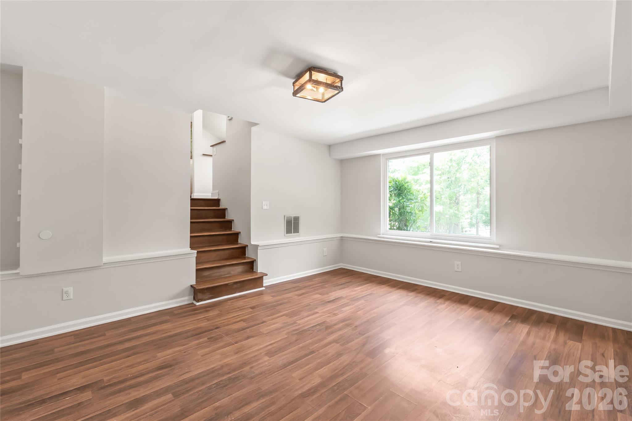10129 Eagle Court Property Photo 25