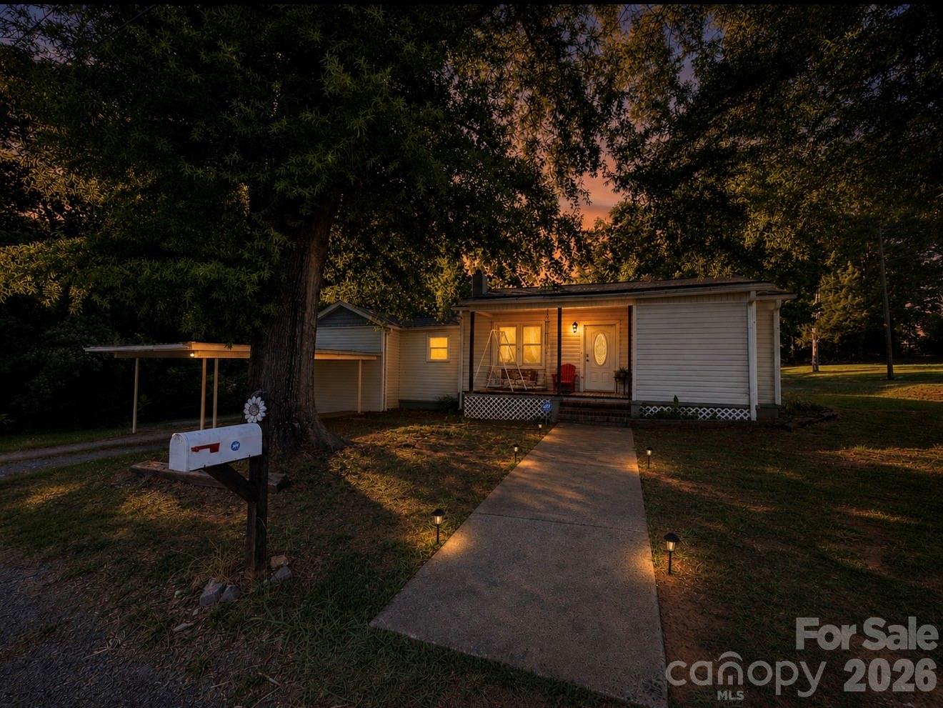 525 Shinn Circle Property Photo 1