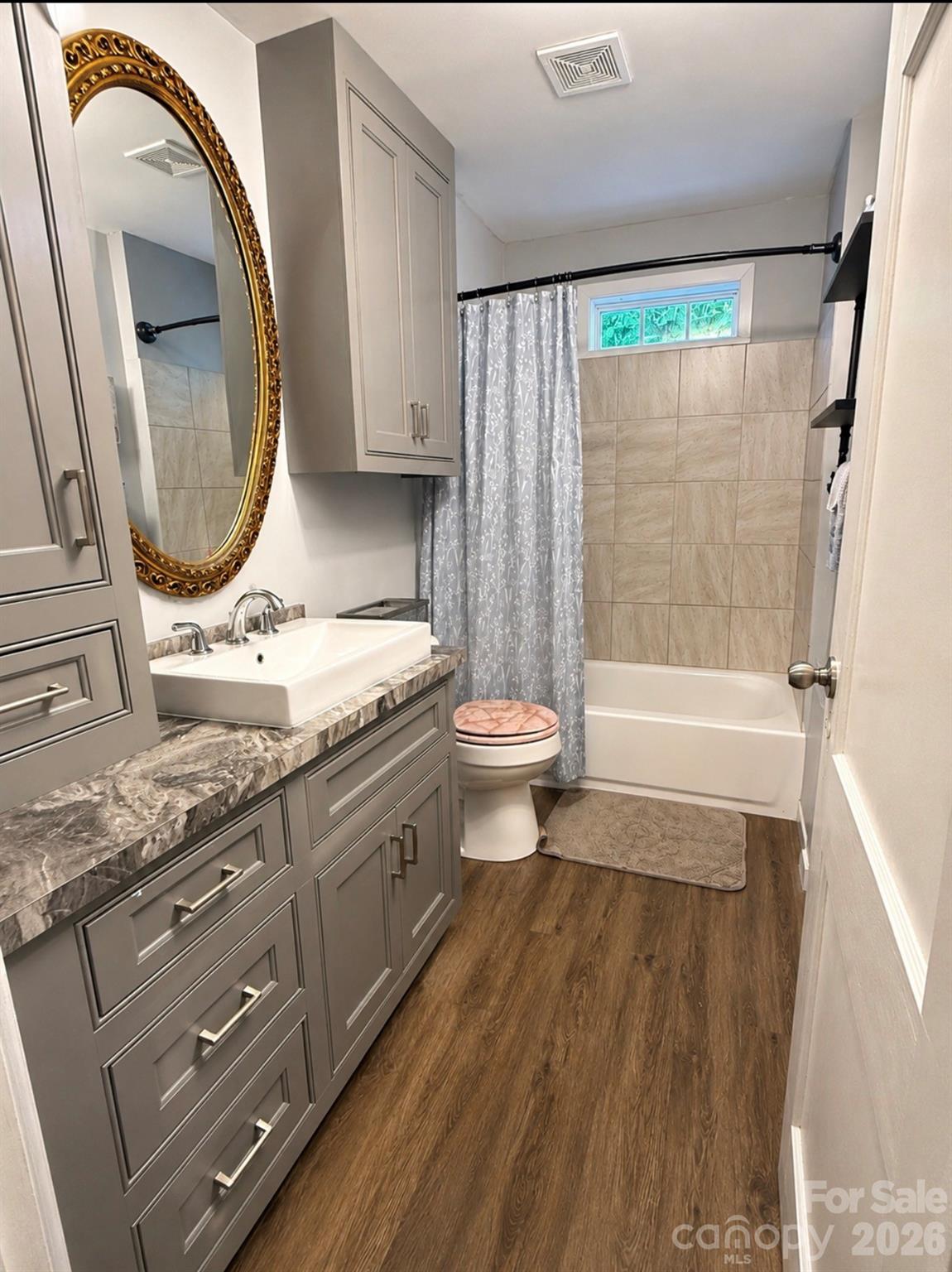 525 Shinn Circle Property Photo 8