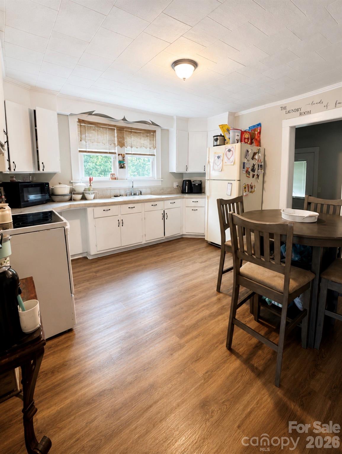 525 Shinn Circle Property Photo 10