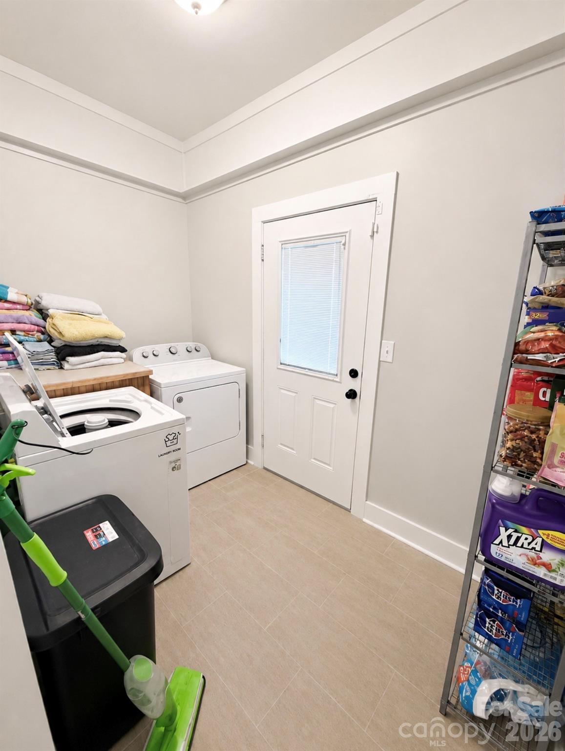 525 Shinn Circle Property Photo 11