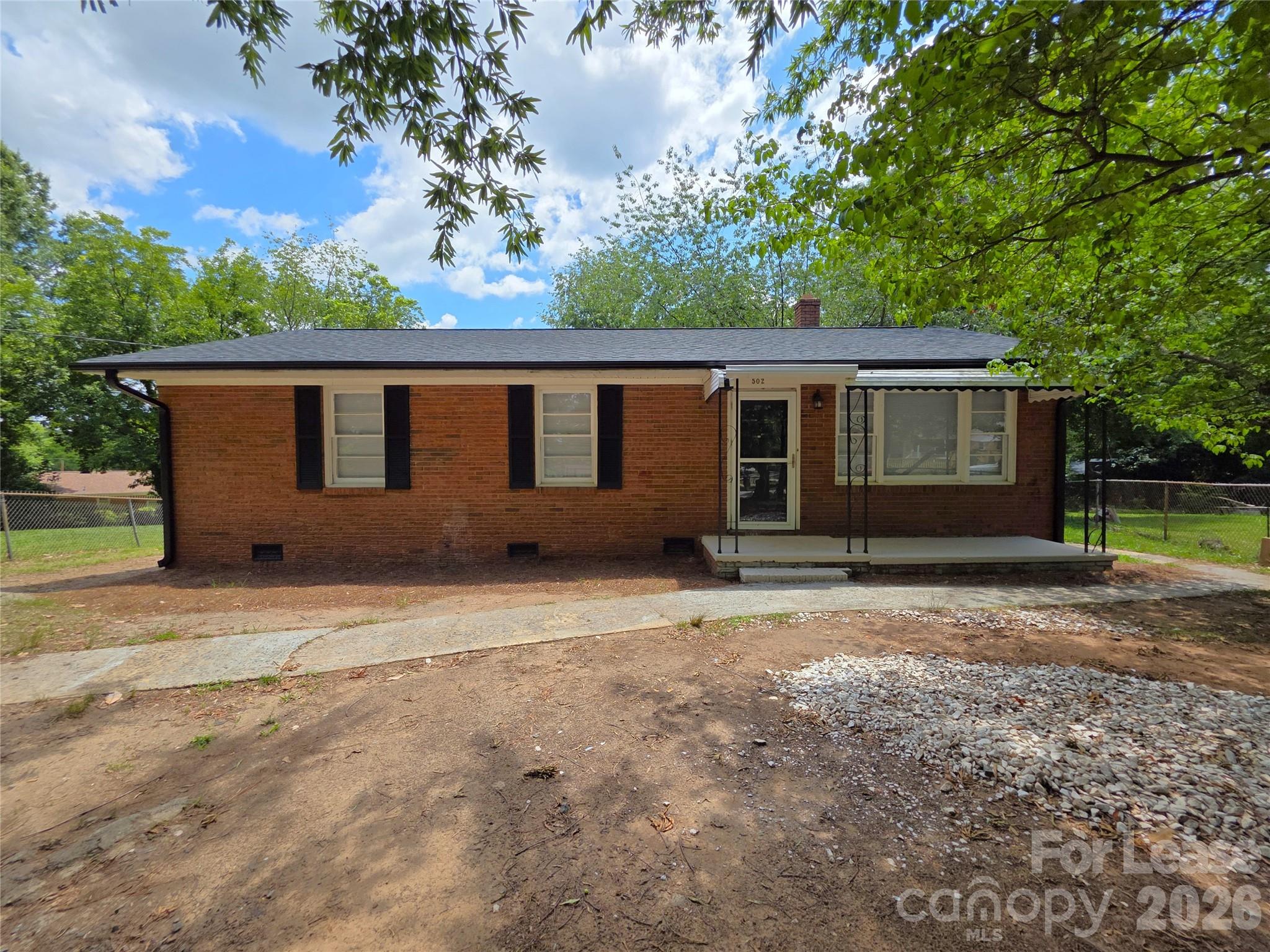 502 Cardinal Court Property Photo 1