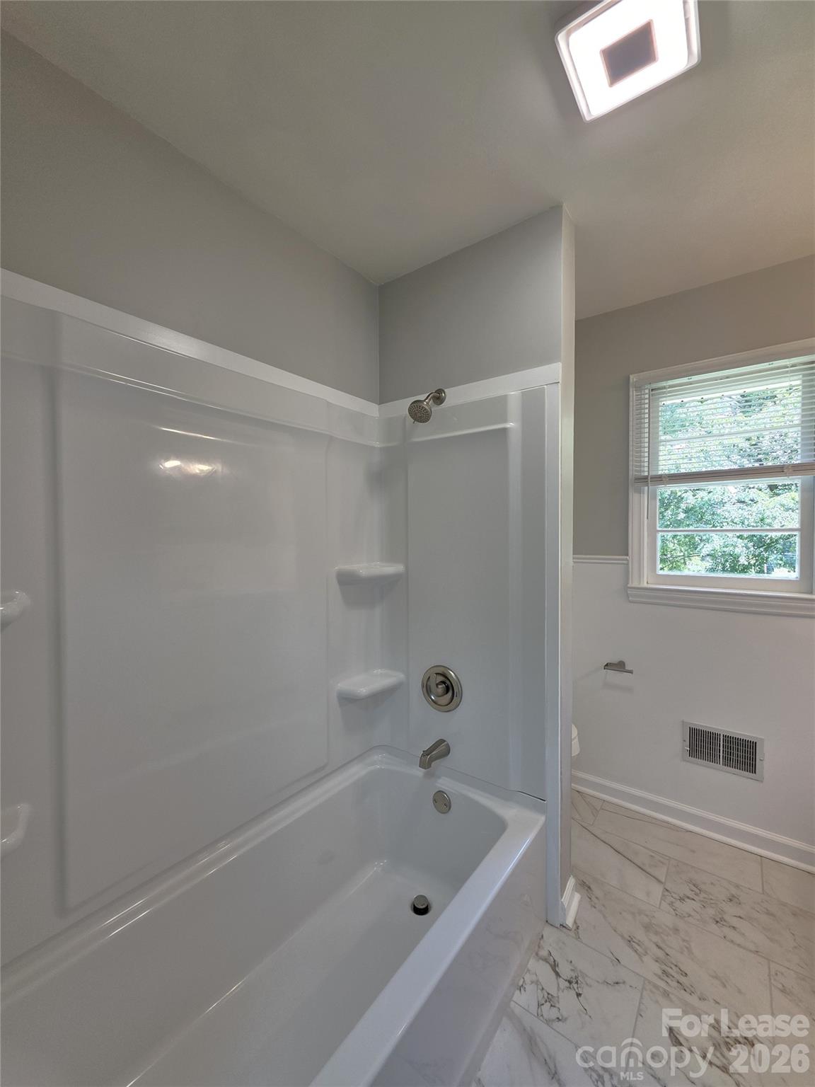 502 Cardinal Court Property Photo 14