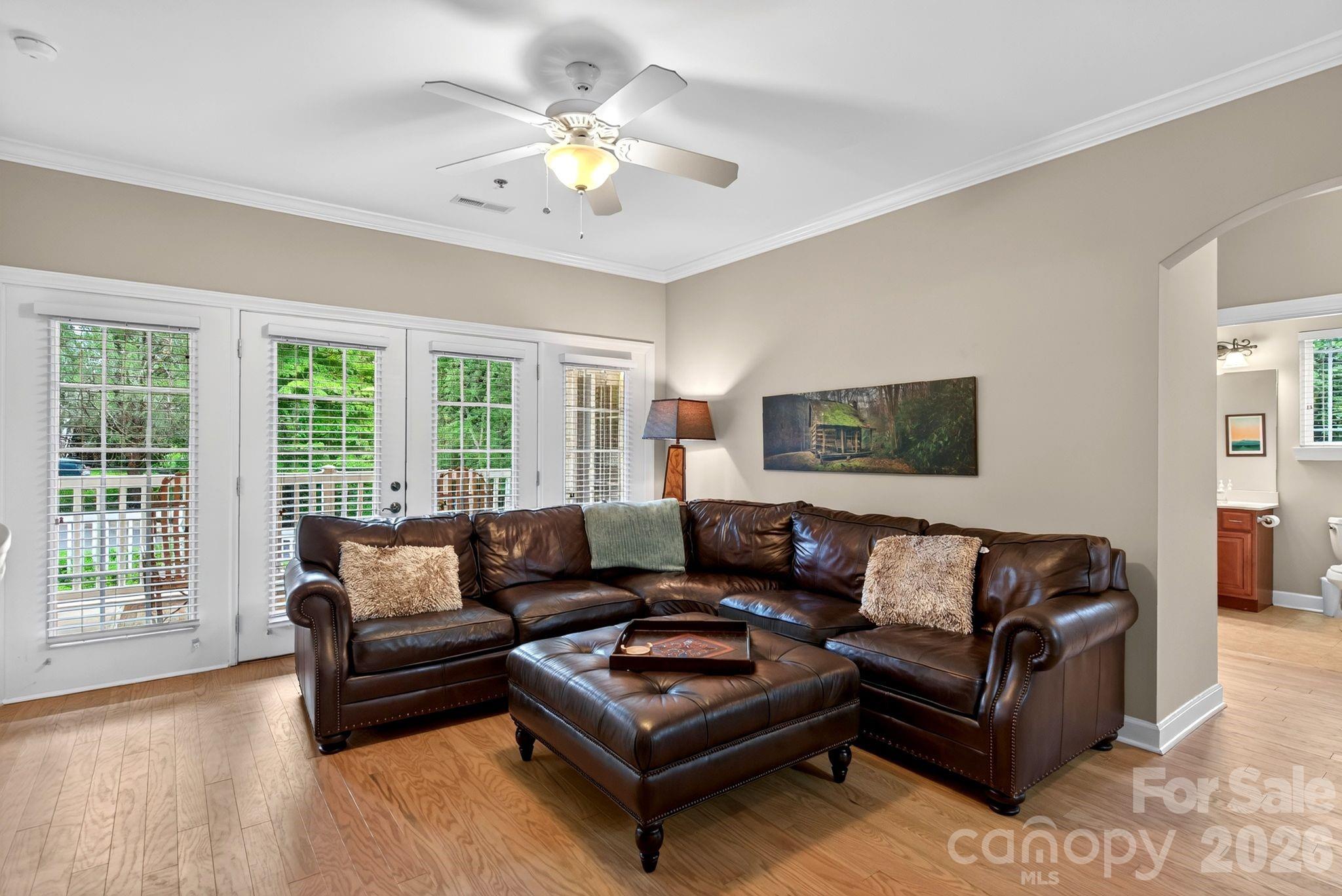 40 Hyannis Drive 202 Property Photo 23