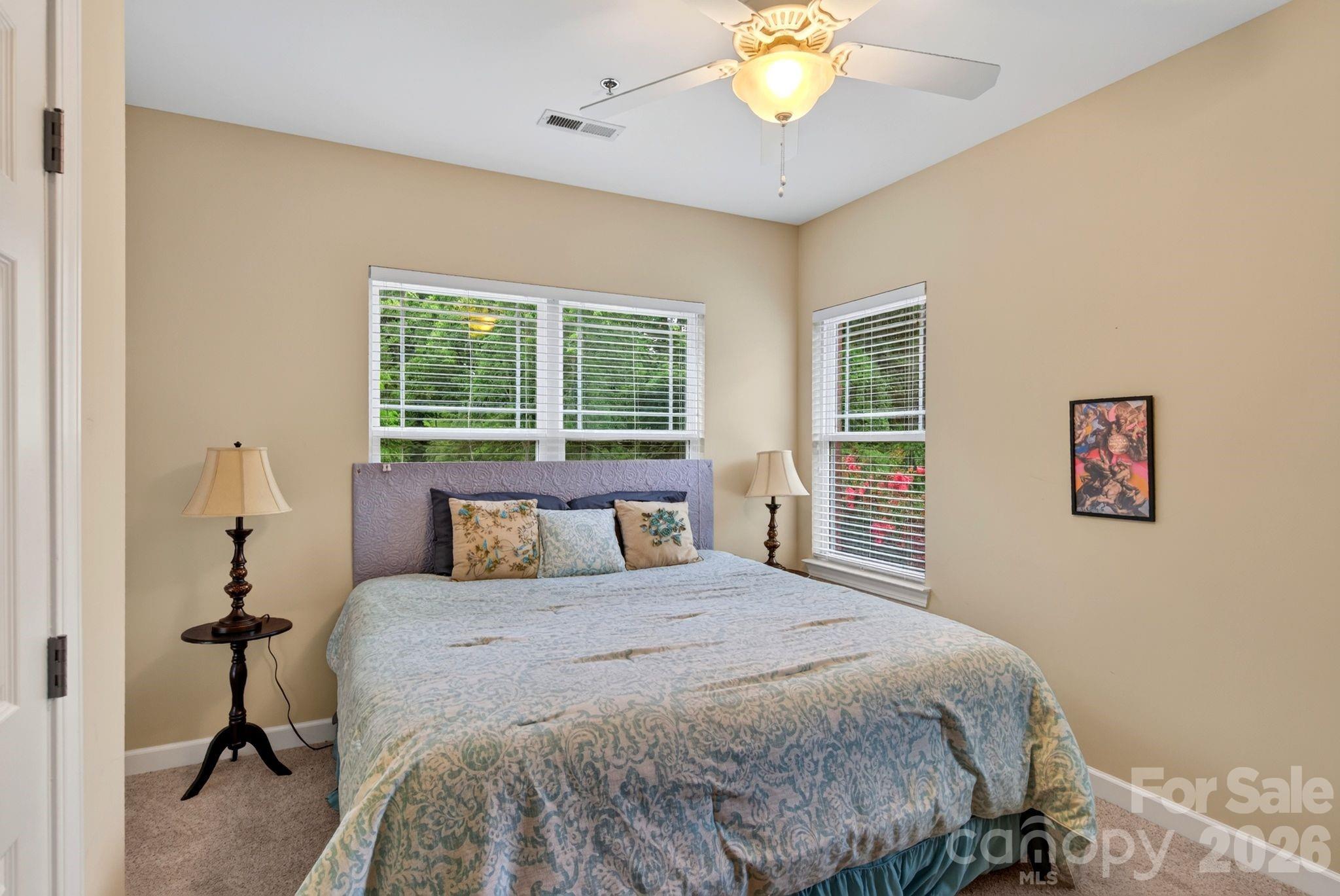 40 Hyannis Drive 202 Property Photo 29