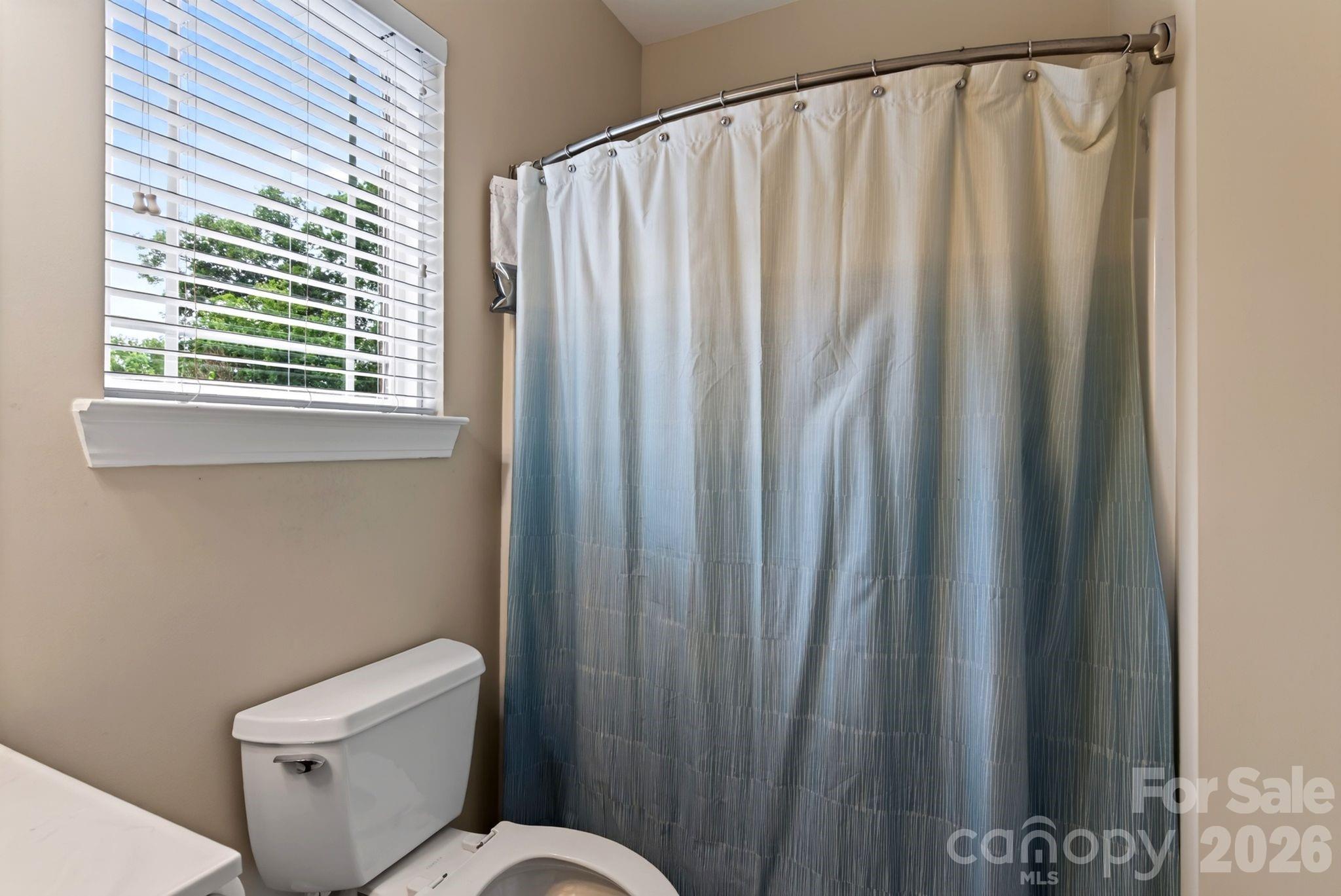 40 Hyannis Drive 202 Property Photo 32