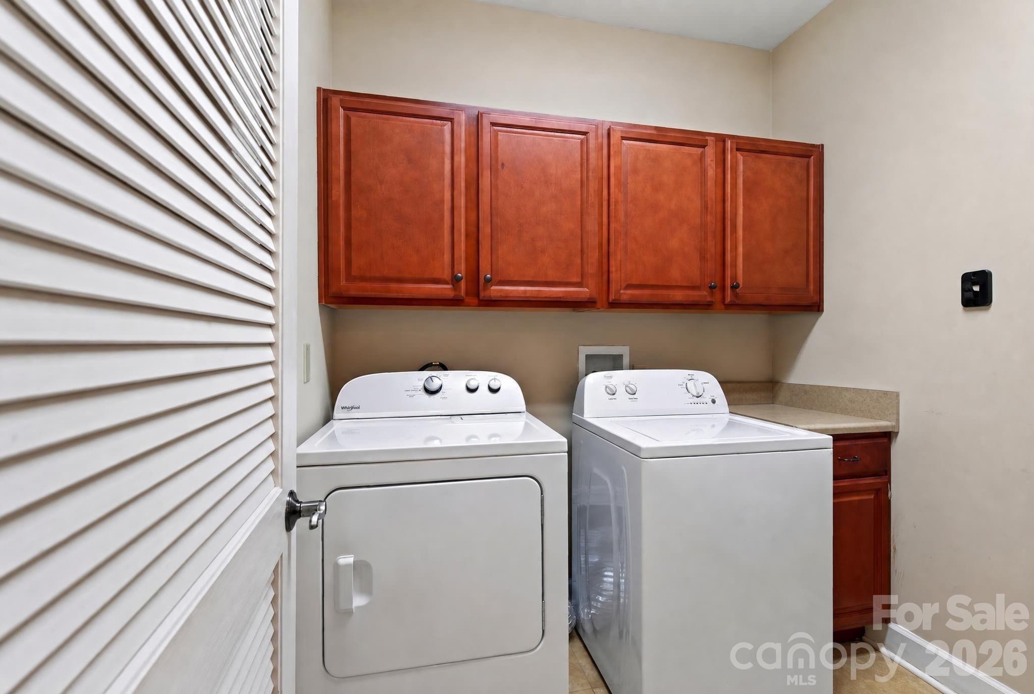 40 Hyannis Drive 202 Property Photo 35