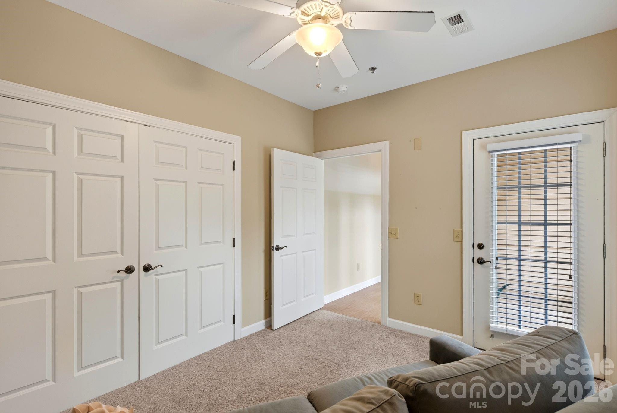 40 Hyannis Drive 202 Property Photo 36