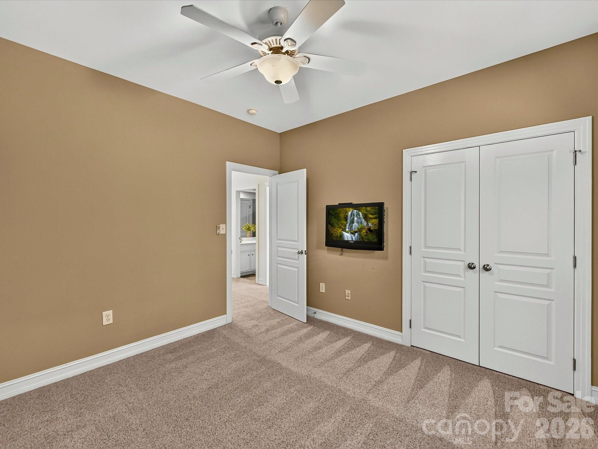 18814 Coachmans Trace Property Photo 23