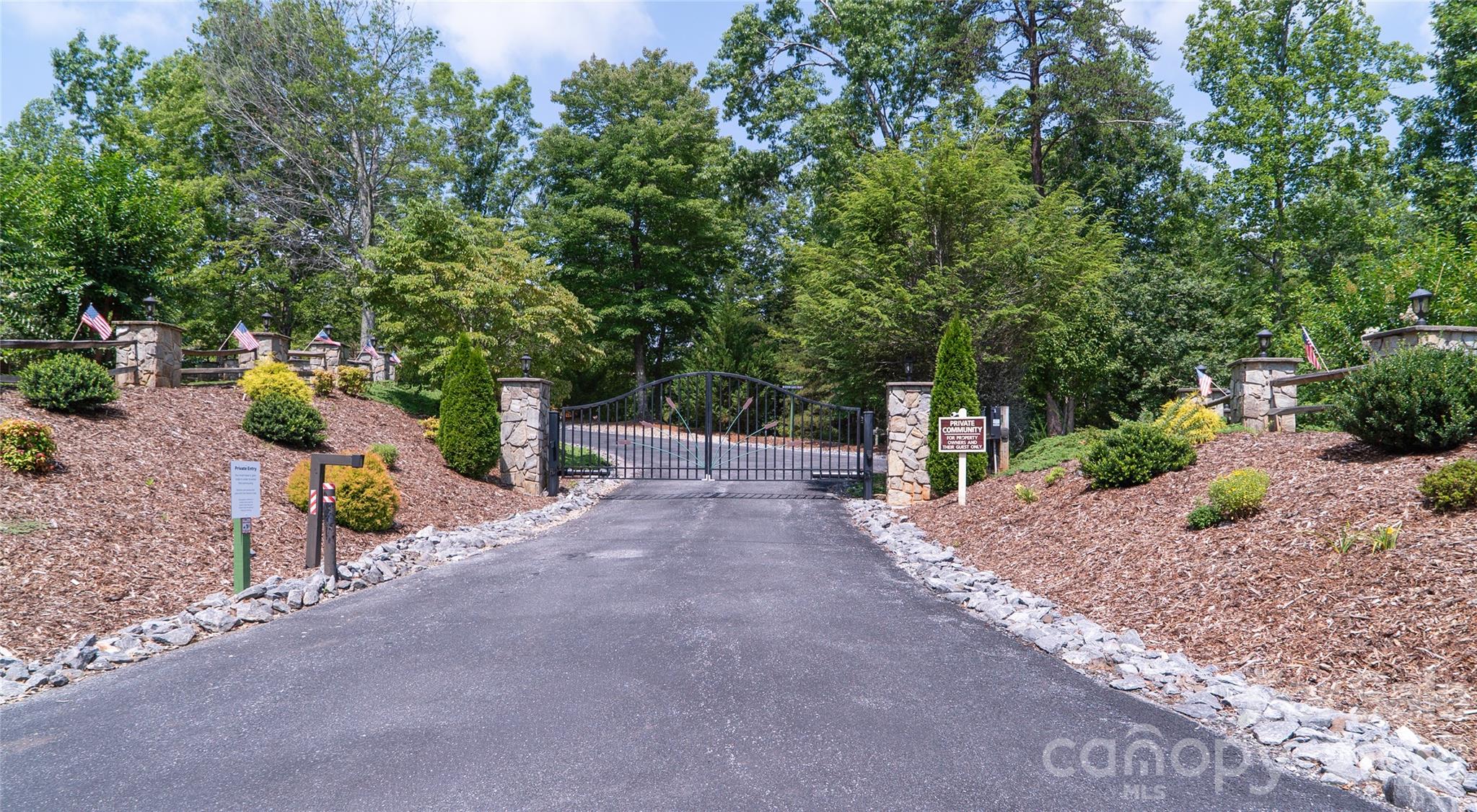 420 Nathan Mcdaniel Drive Property Photo 34