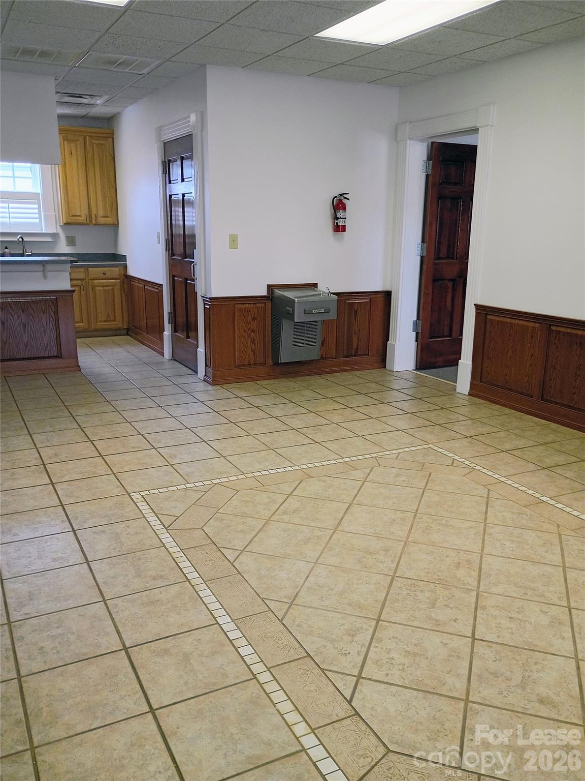 758 Oakland Road Property Photo 6