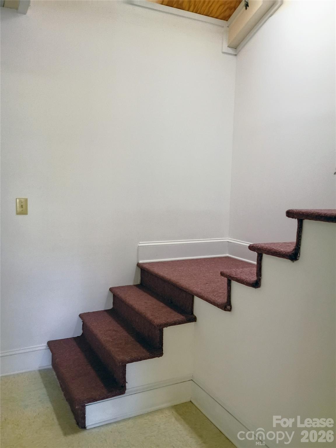 758 Oakland Road Property Photo 23