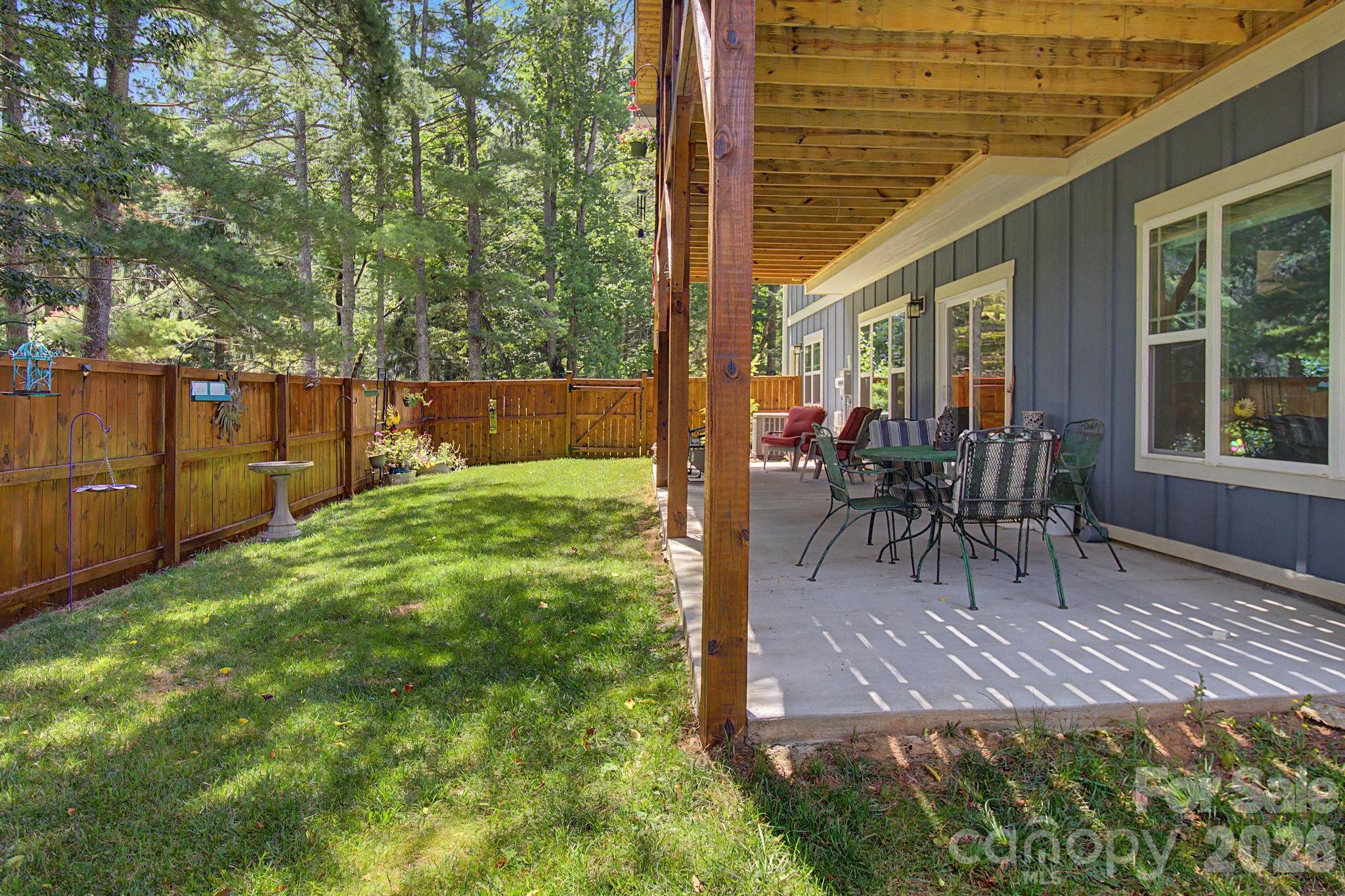 34 Aster Ridge Drive Property Photo 11