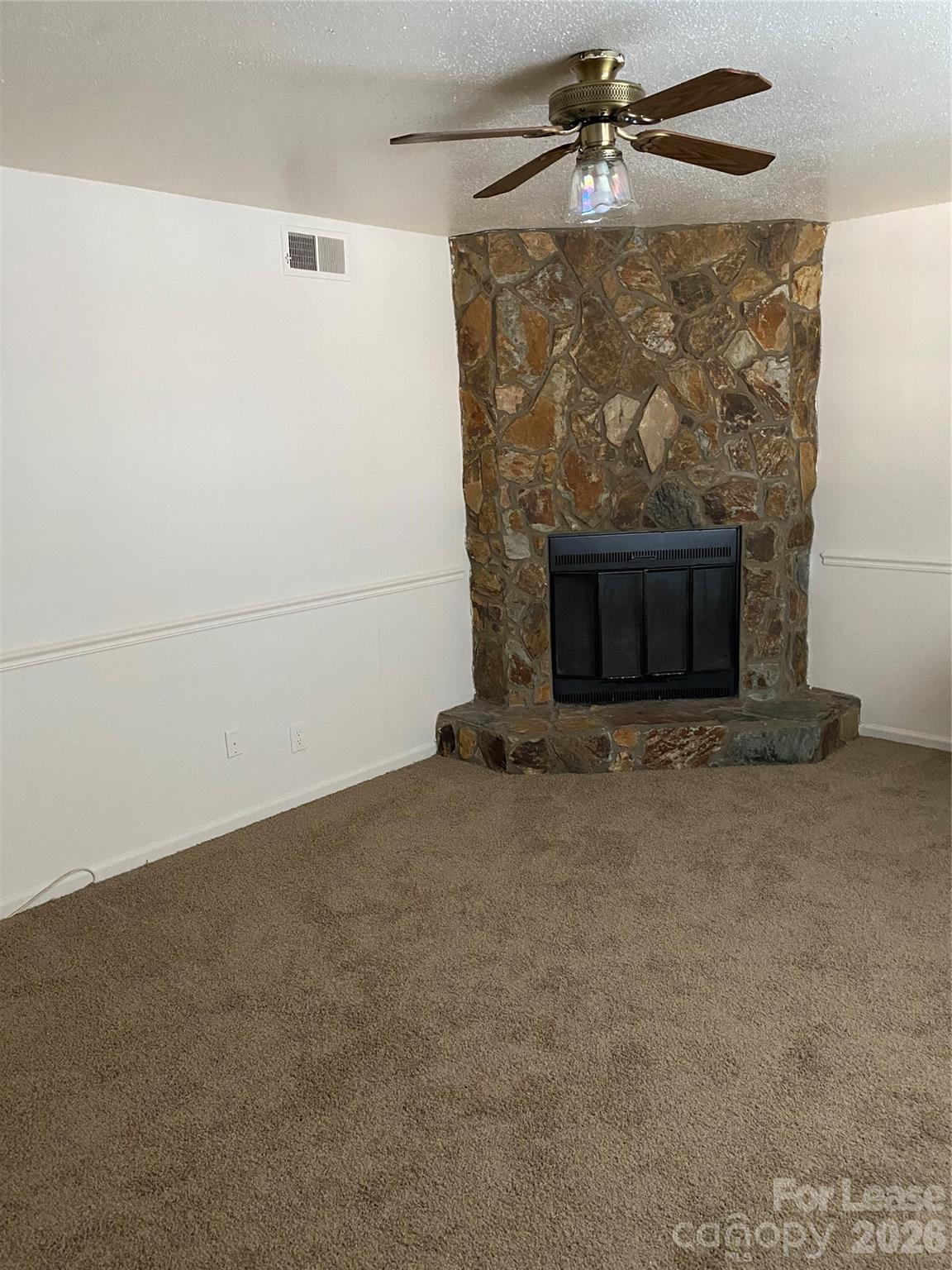 5819 Hunting Ridge Lane H Property Photo 2