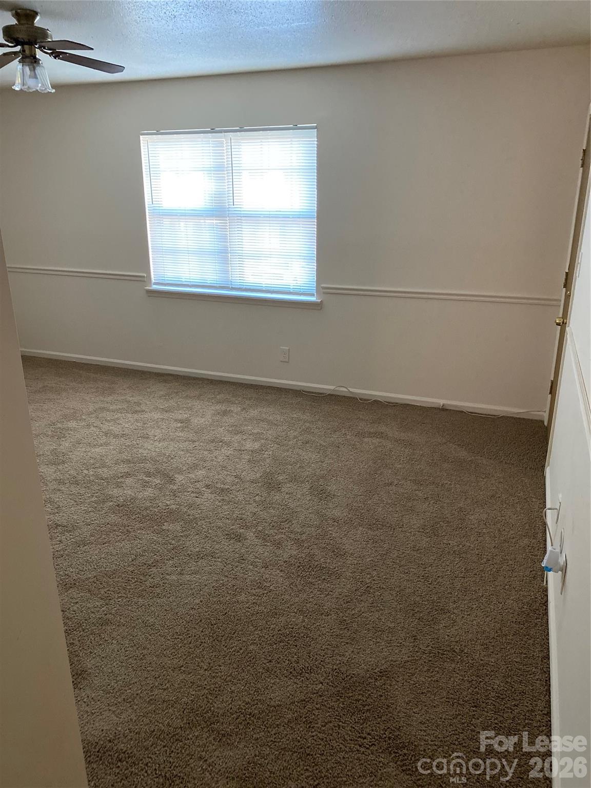 5819 Hunting Ridge Lane H Property Photo 3