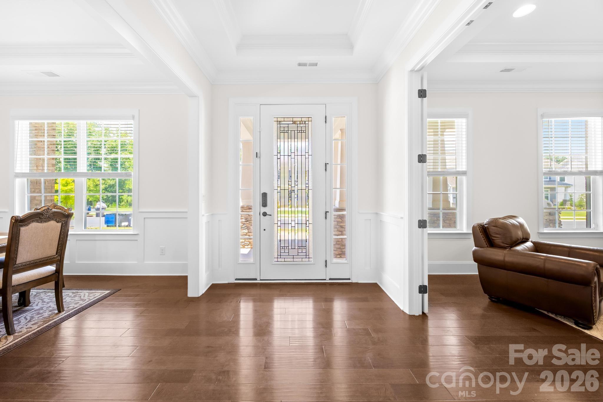 809 Brown Creek Drive Property Photo 3