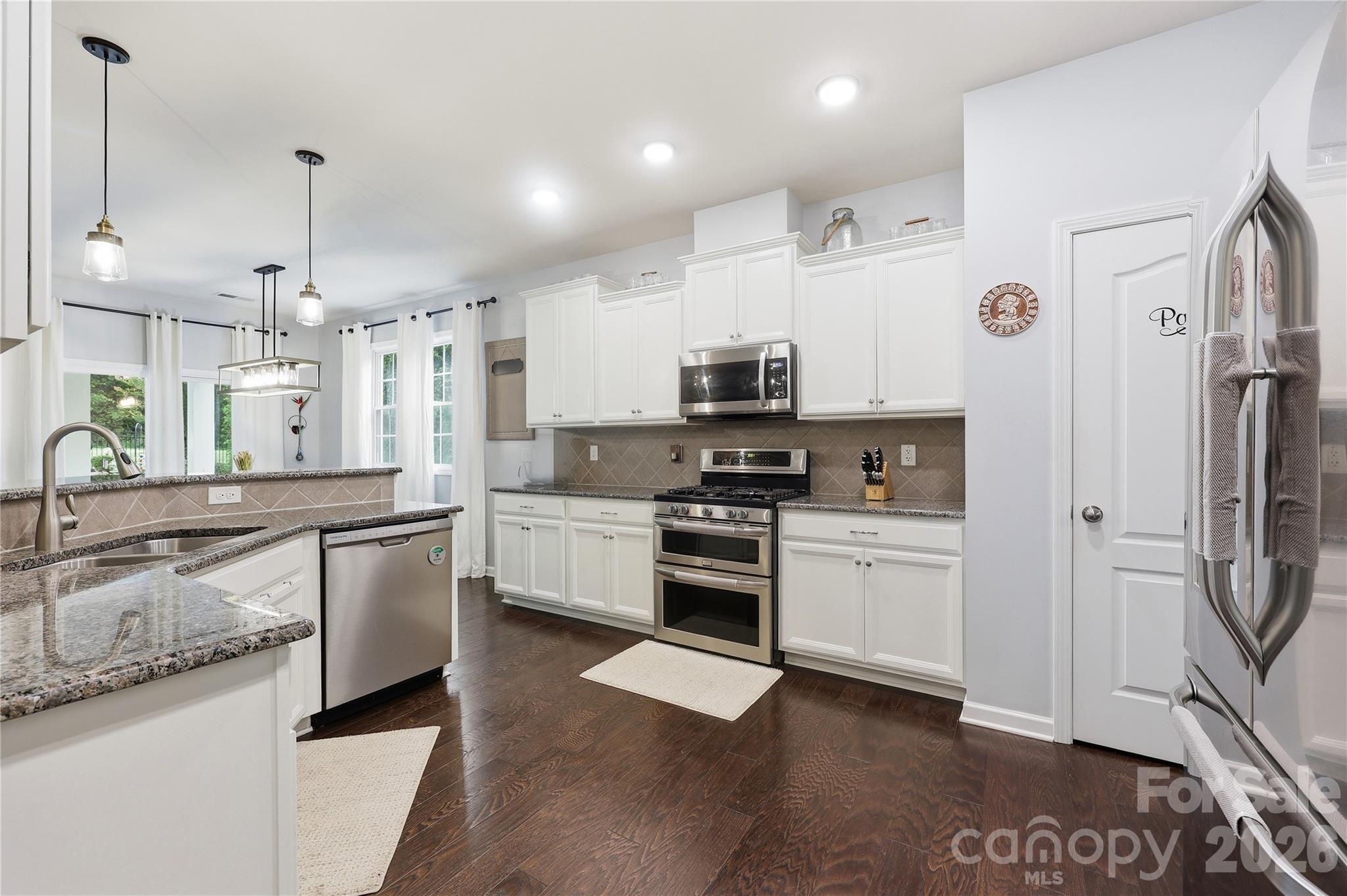 14336 Baytown Court Property Photo 14