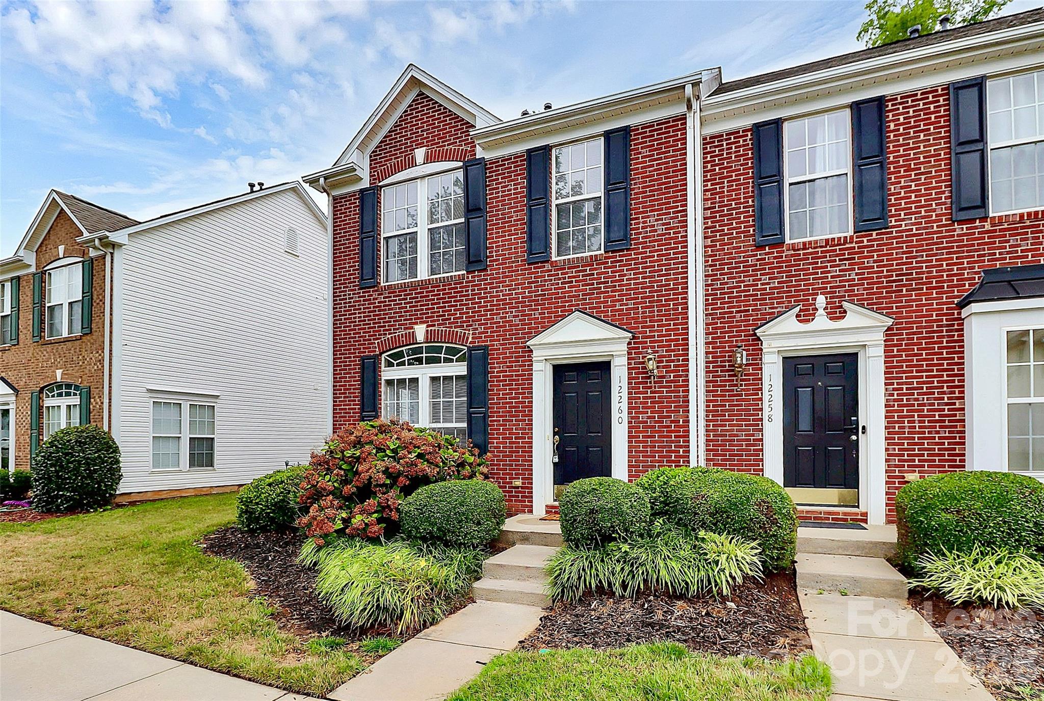 12260 Jessica Place Property Photo 3
