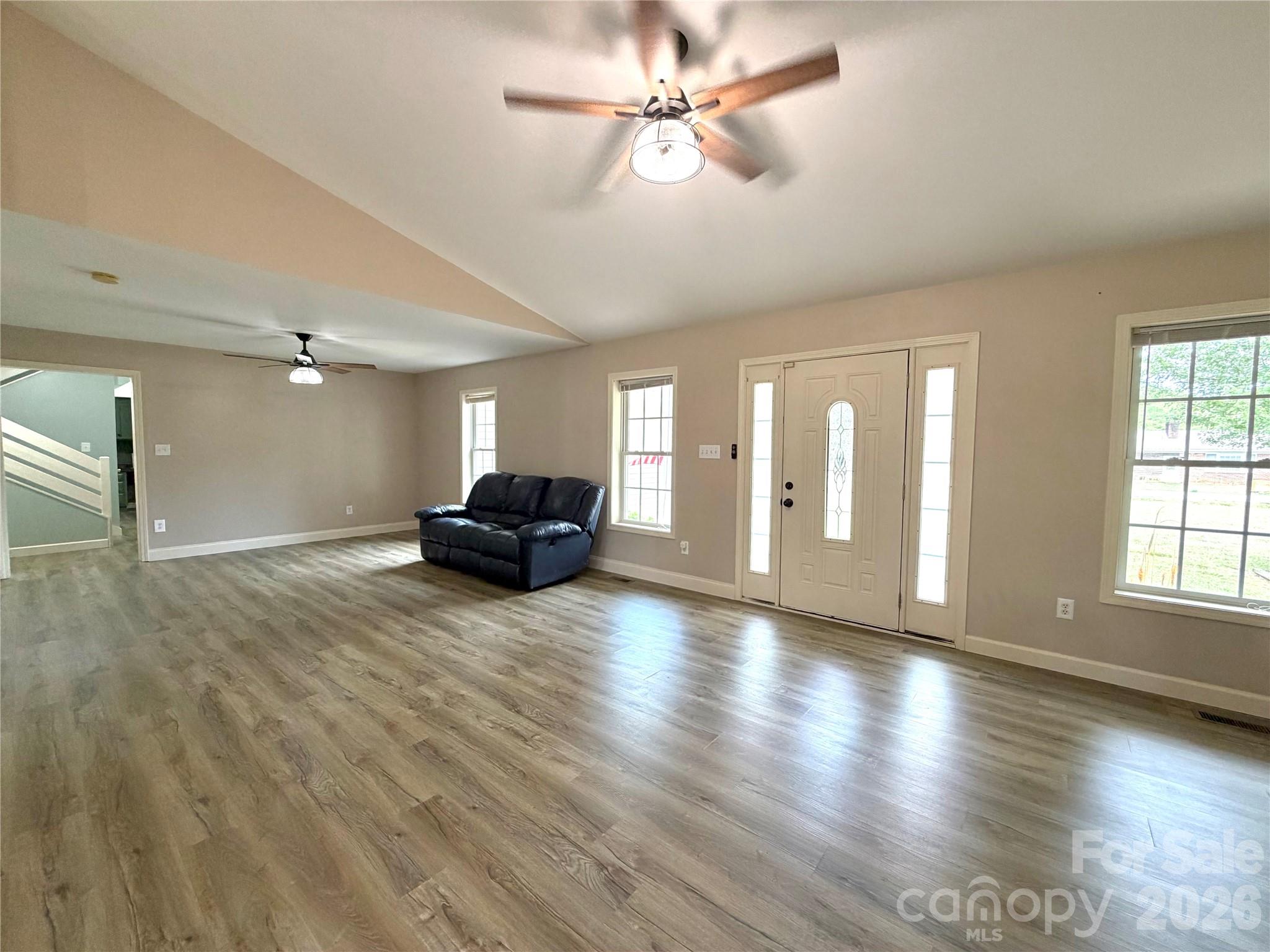 1027 Tabor Road Property Photo 8