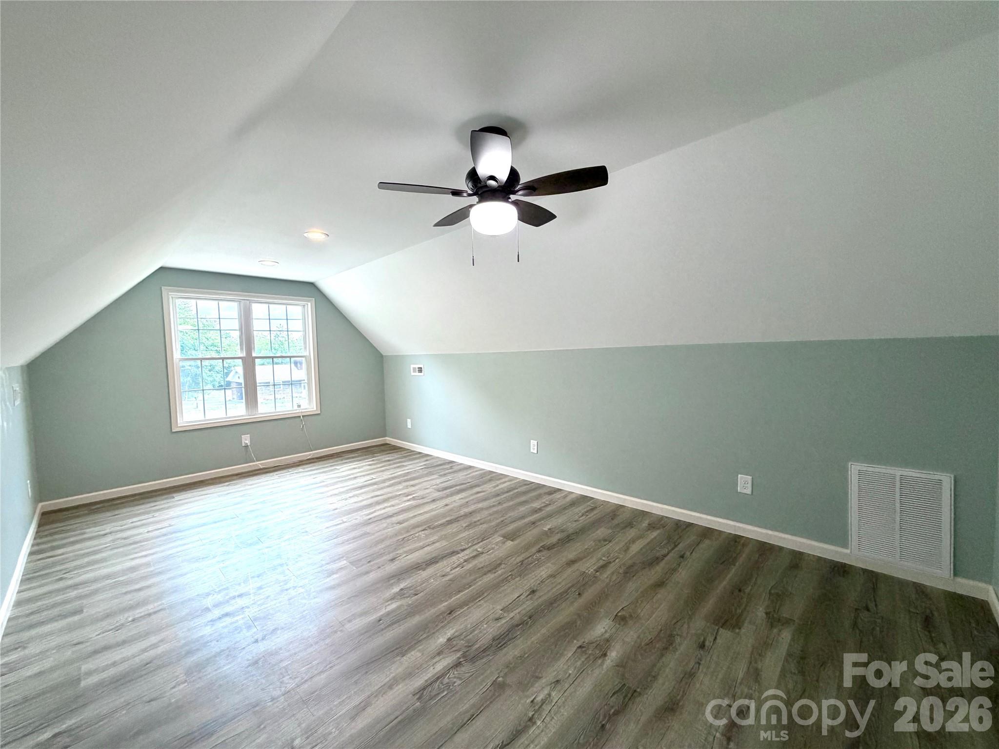 1027 Tabor Road Property Photo 17