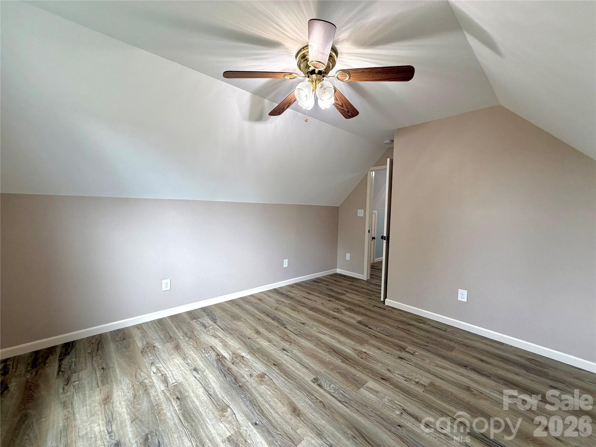 1027 Tabor Road Property Photo 20