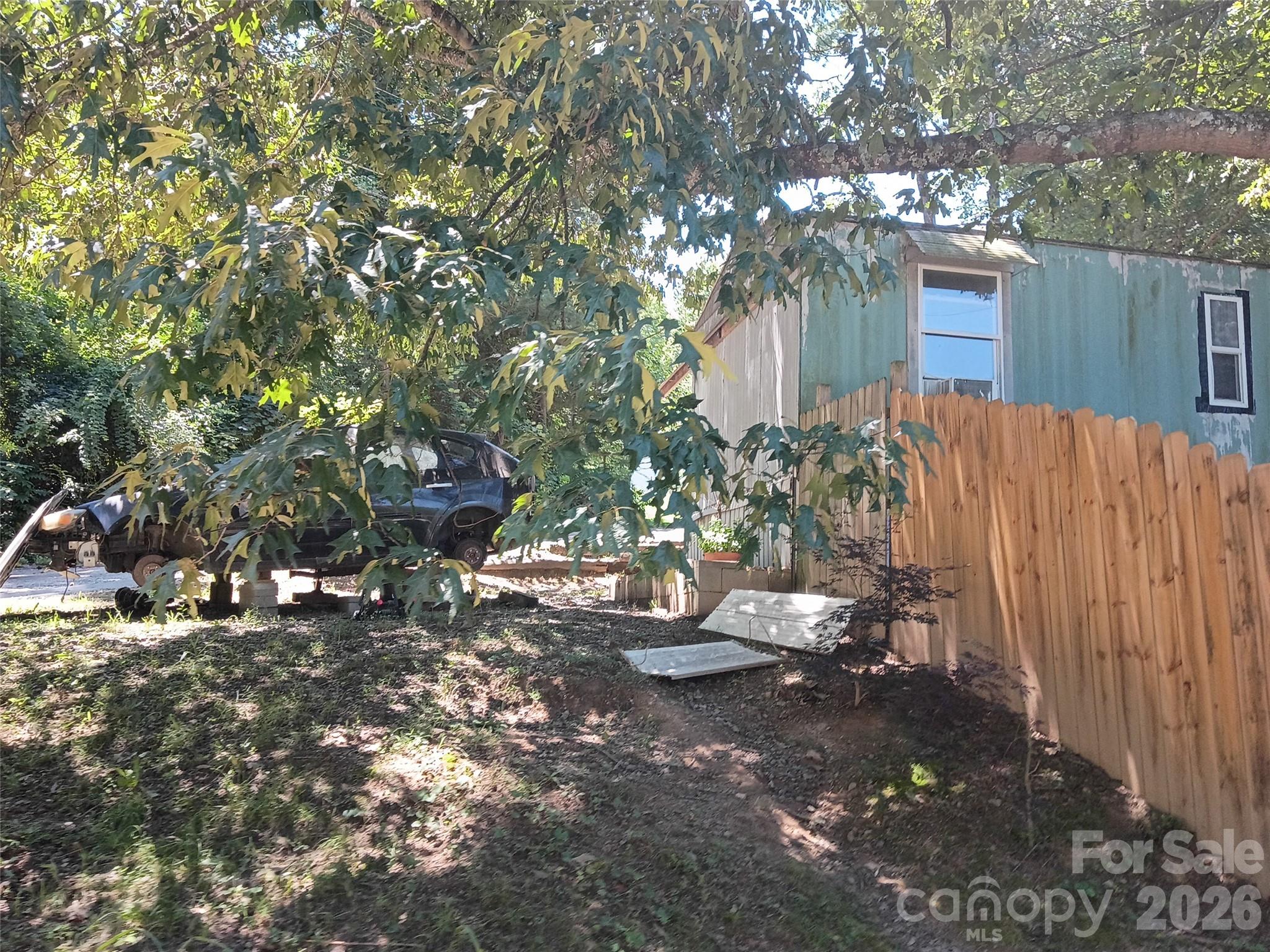 2 Jasmine Park Place Property Photo 5