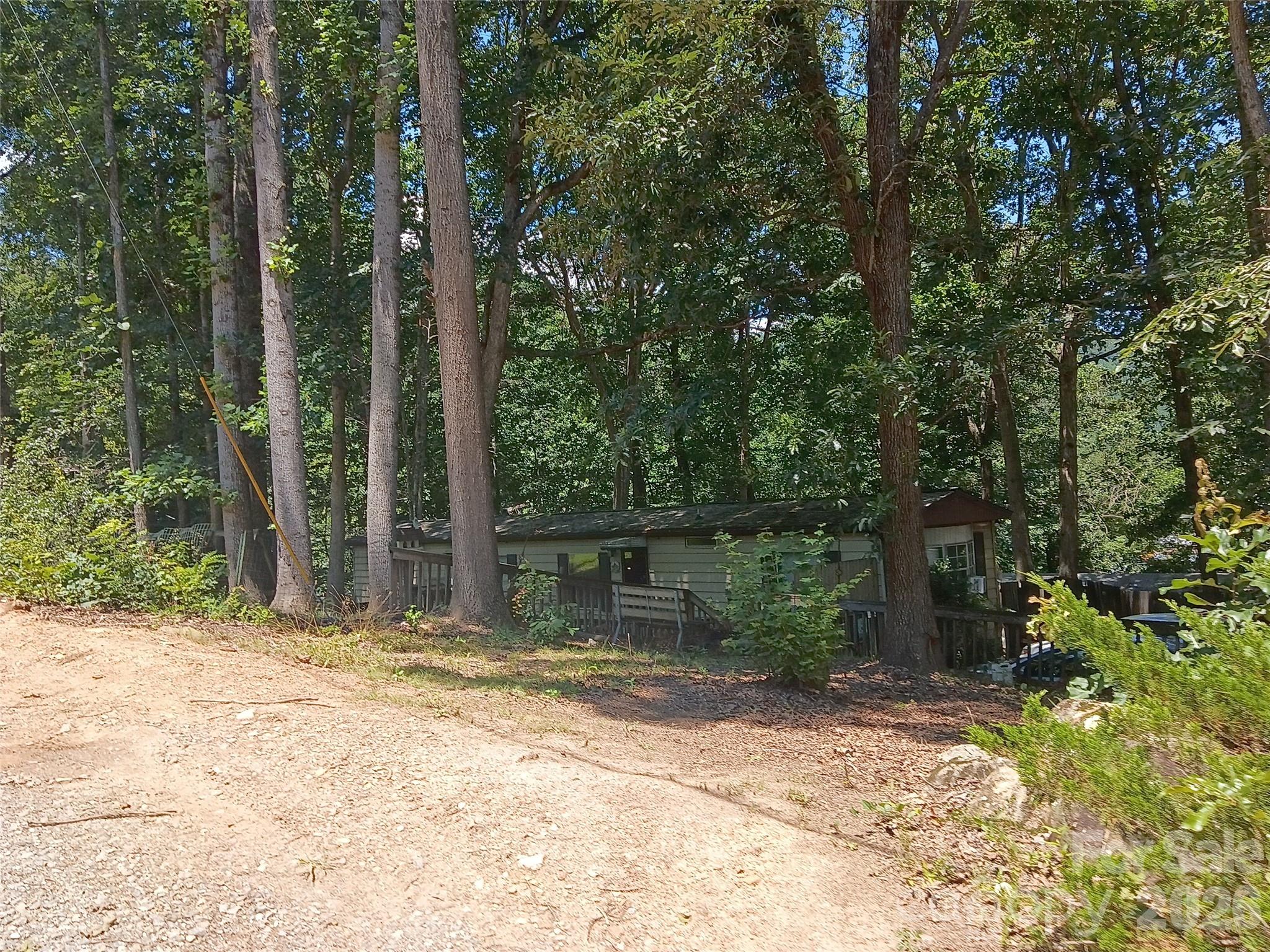 2 Jasmine Park Place Property Photo 6
