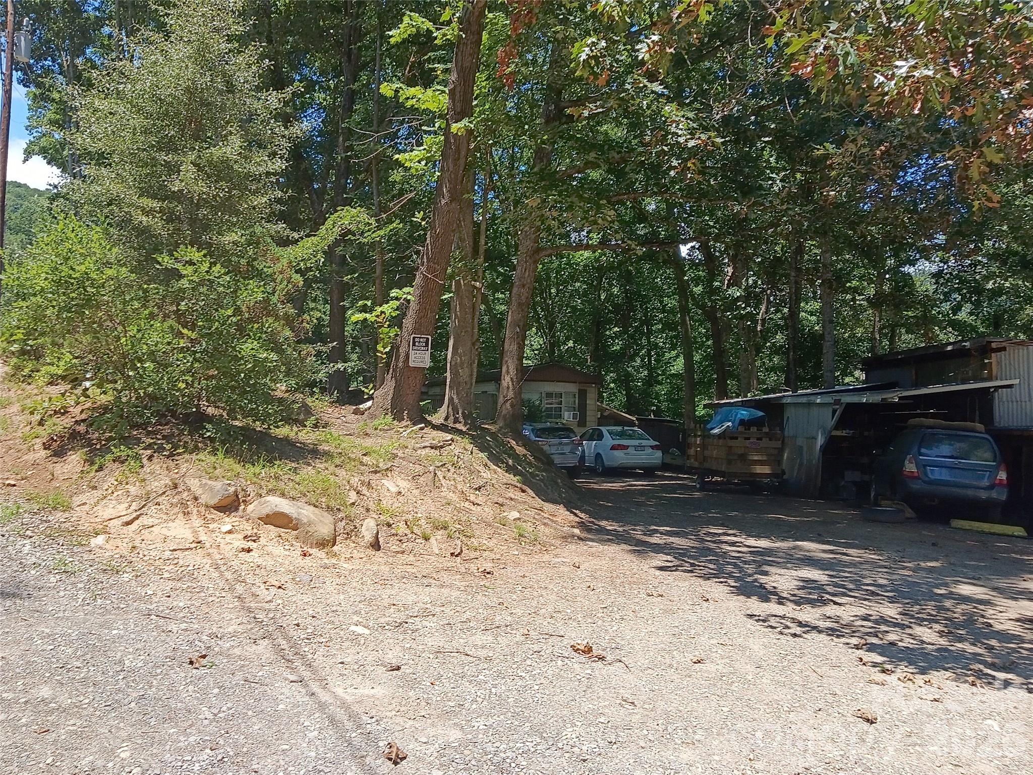 2 Jasmine Park Place Property Photo 9