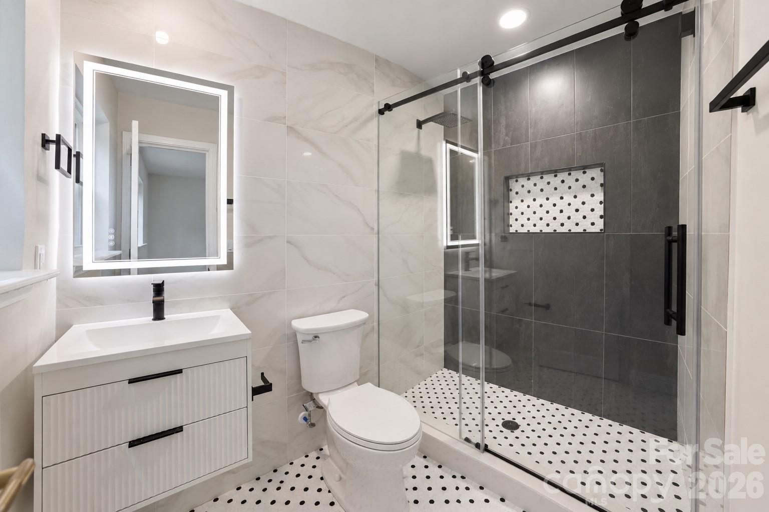 5515 Doncaster Drive Property Photo 15