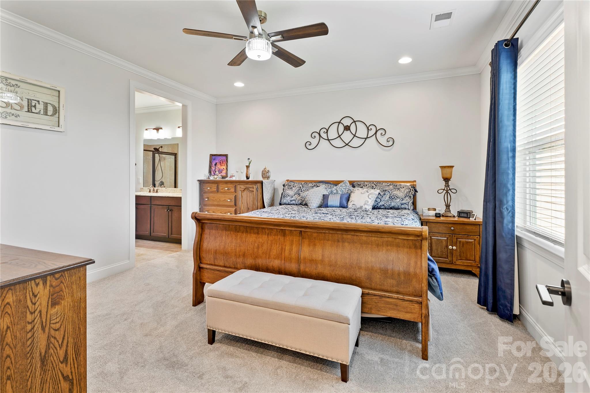 445 Bowline Drive Property Photo 14