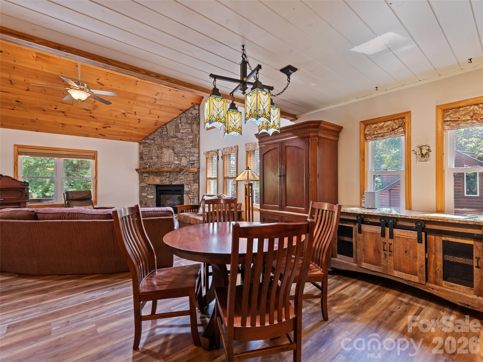 171 Cripple Creek Drive Property Photo 12