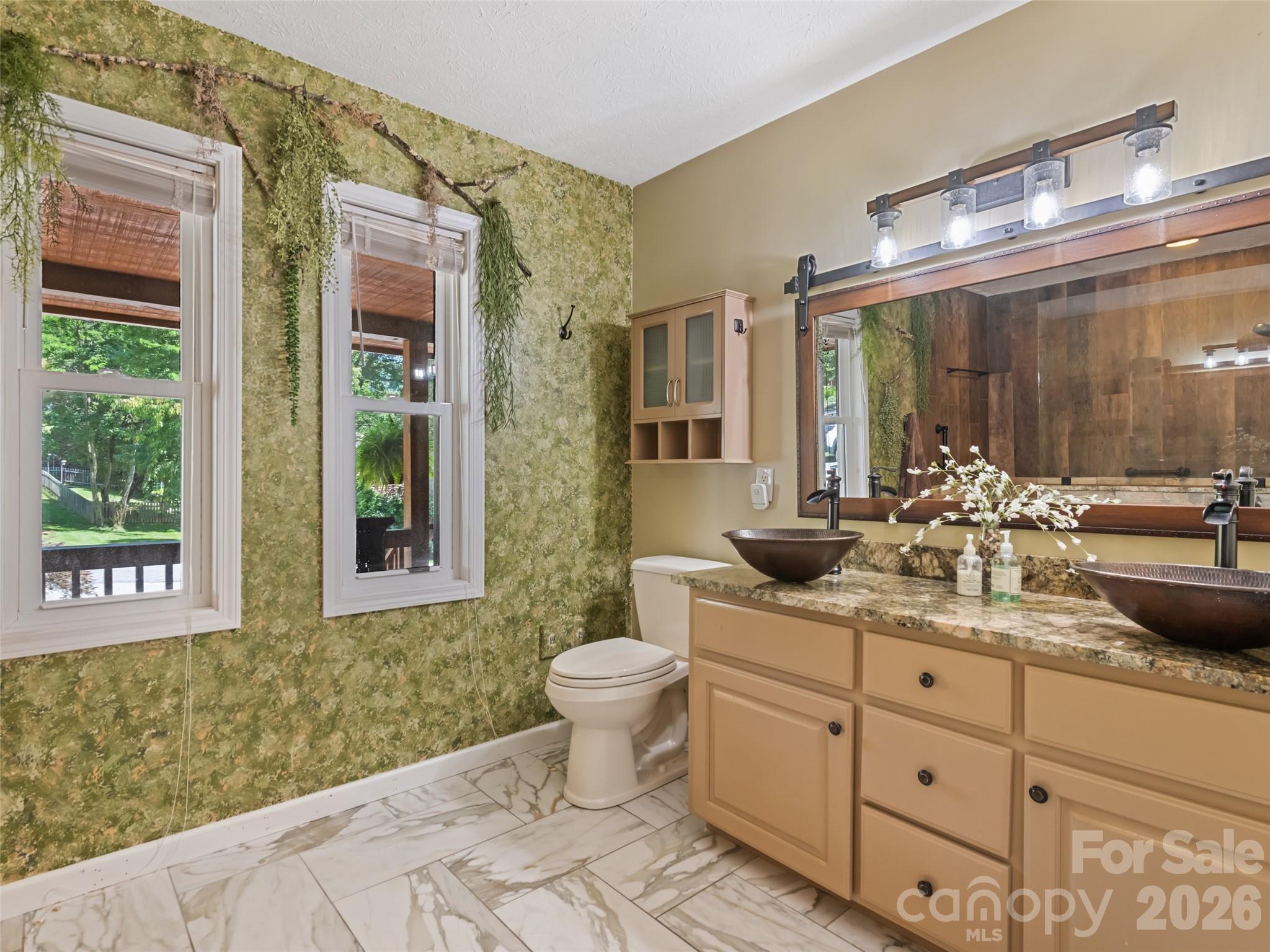 171 Cripple Creek Drive Property Photo 15