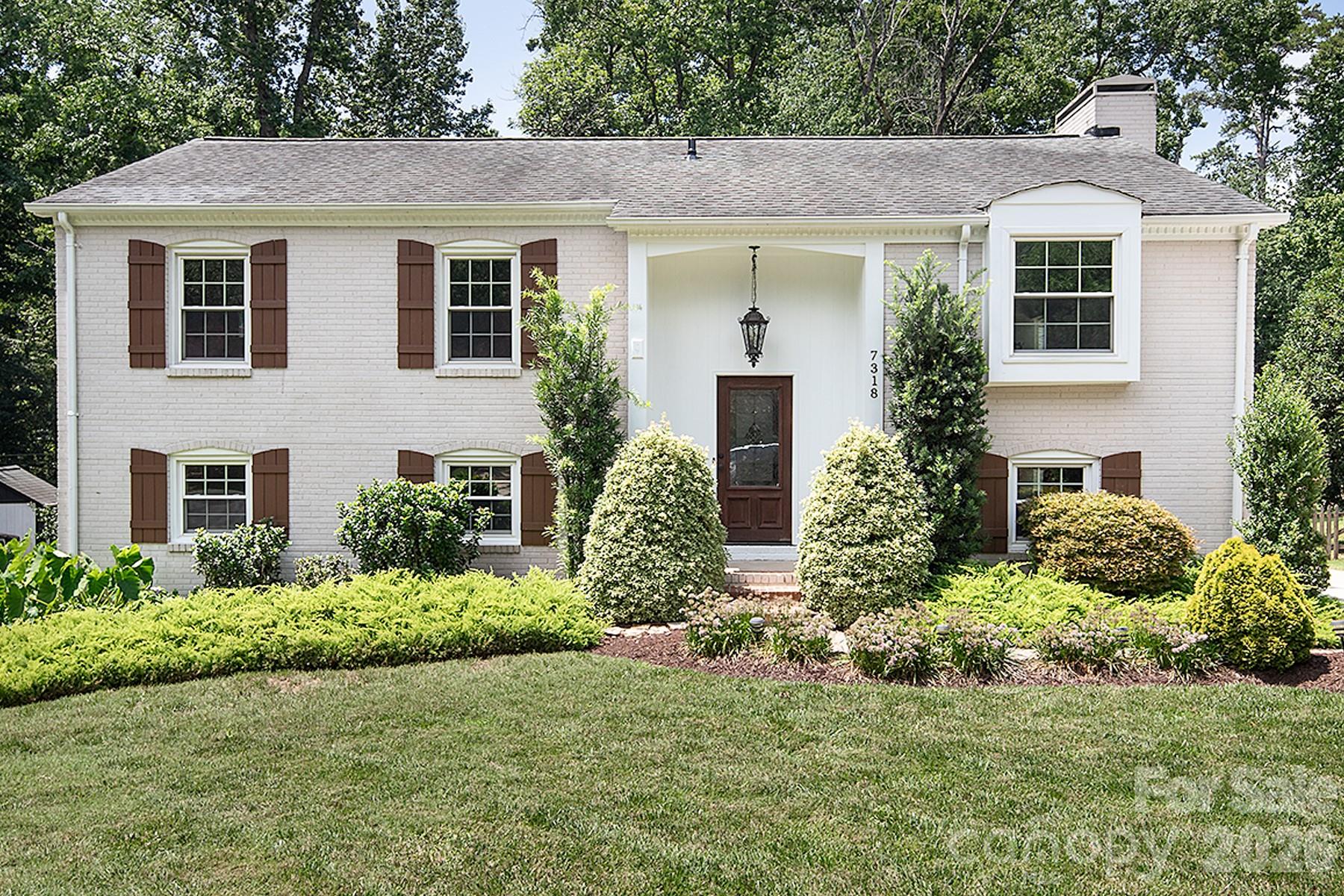 7318 Easen Court Property Photo 1