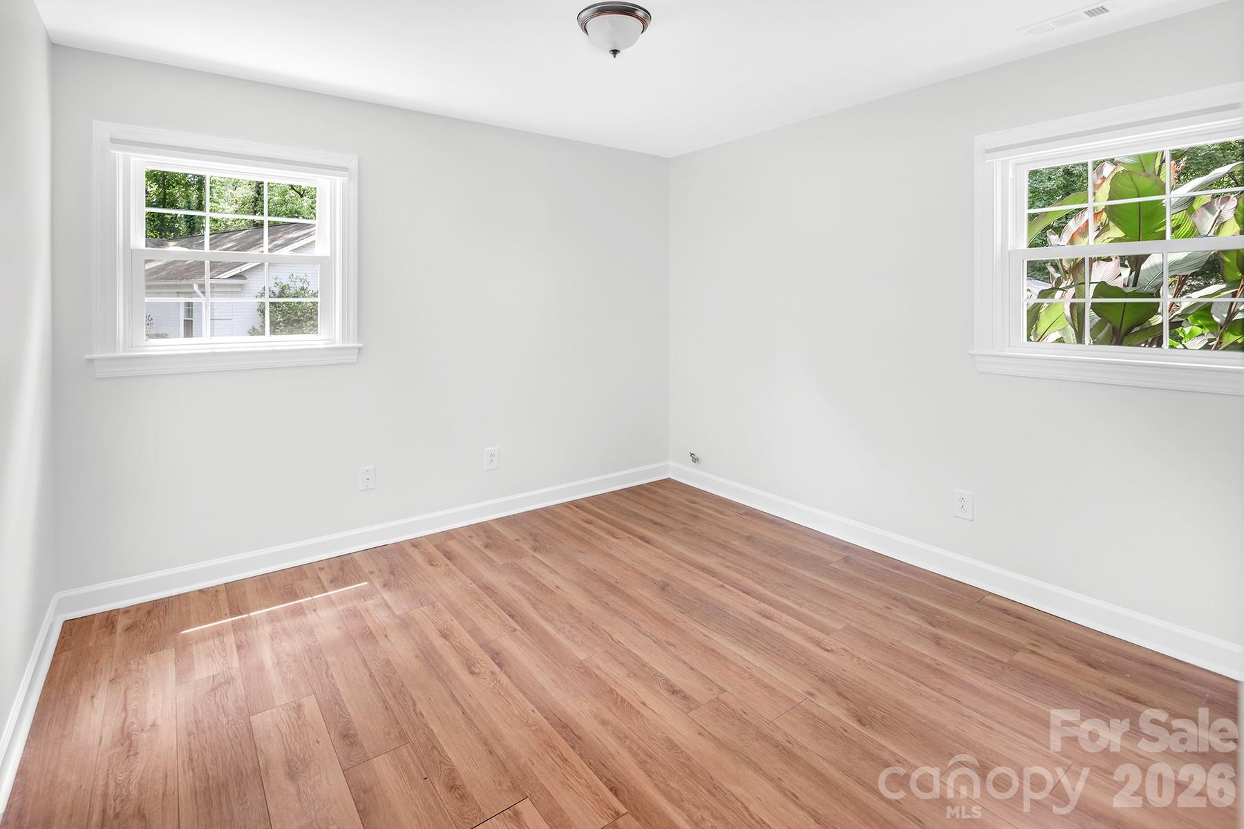 7318 Easen Court Property Photo 25