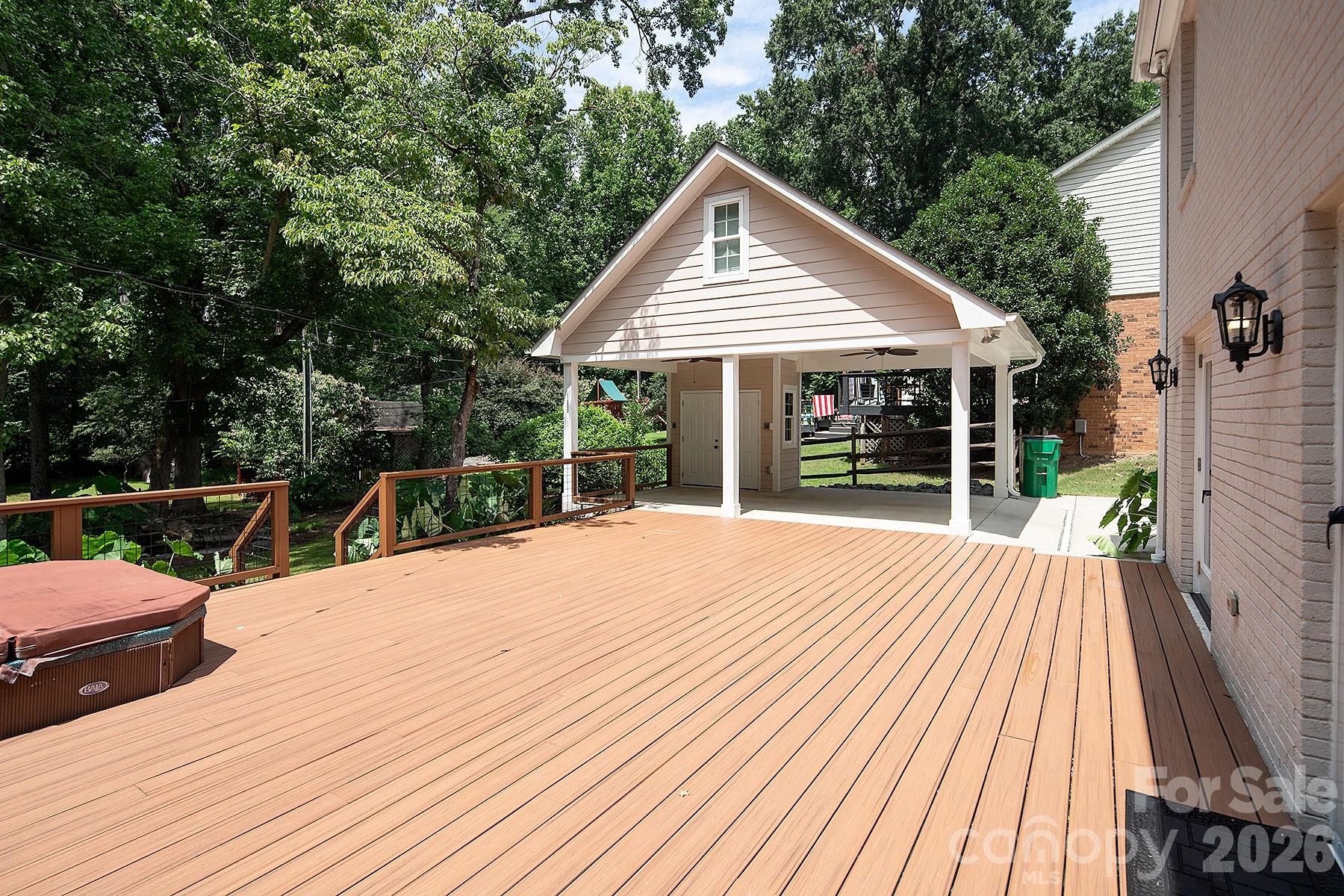 7318 Easen Court Property Photo 33