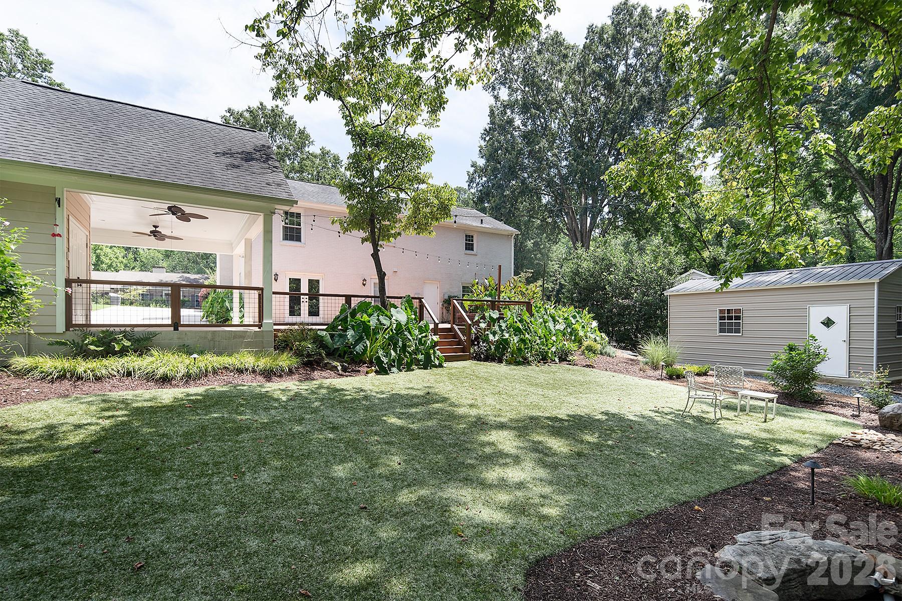 7318 Easen Court Property Photo 38