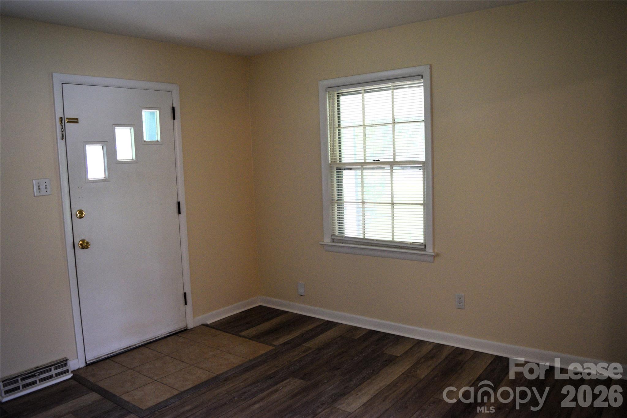 515 Kerr Street Property Photo 4