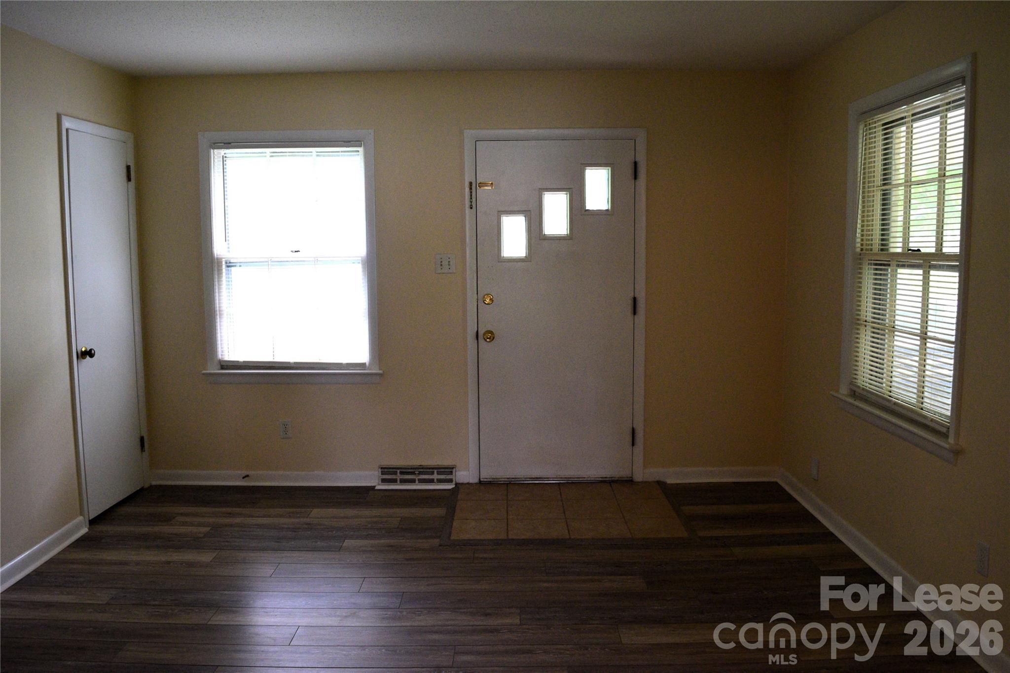 515 Kerr Street Property Photo 5