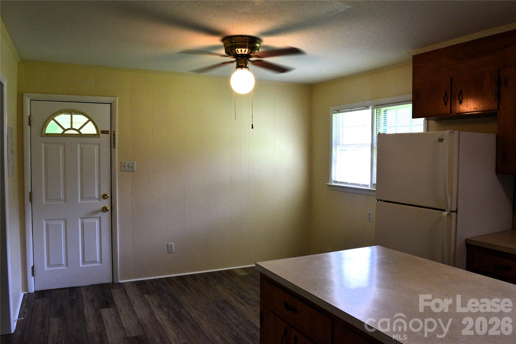 515 Kerr Street Property Photo 9