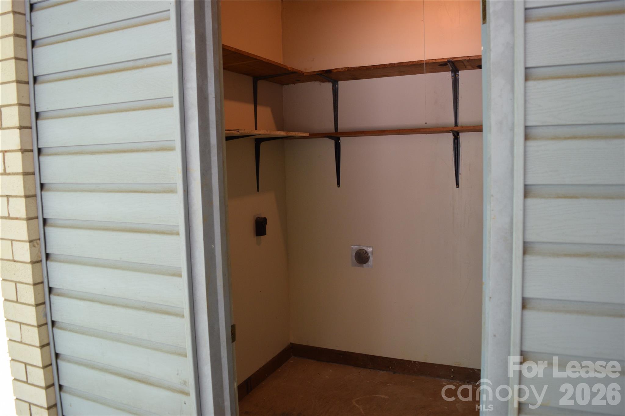 515 Kerr Street Property Photo 23