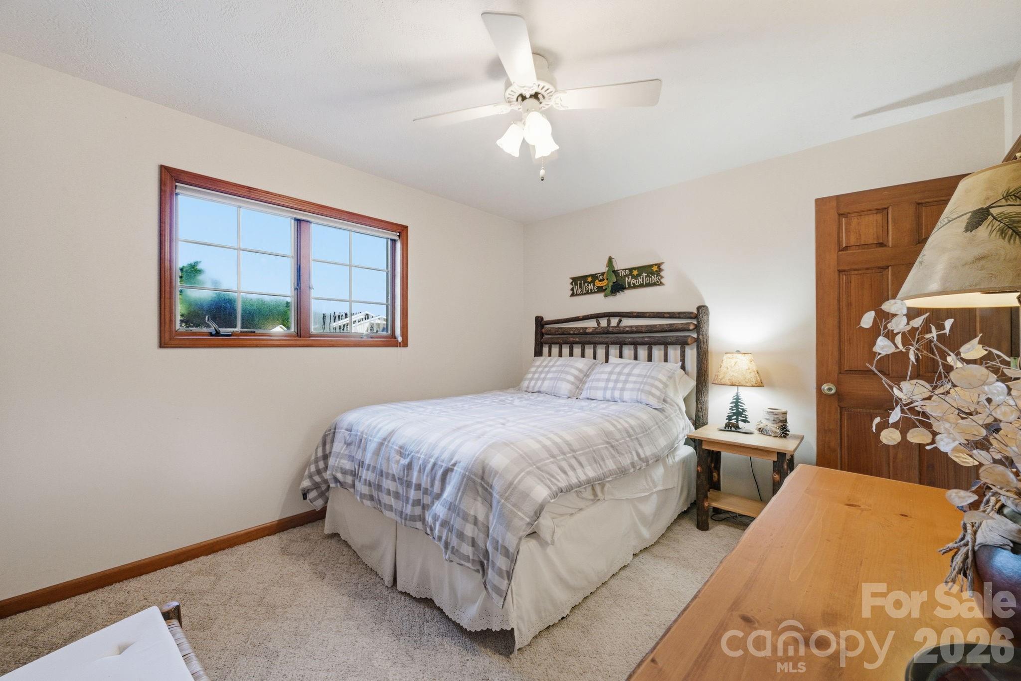 198 Hickory Hill Circle Property Photo 15