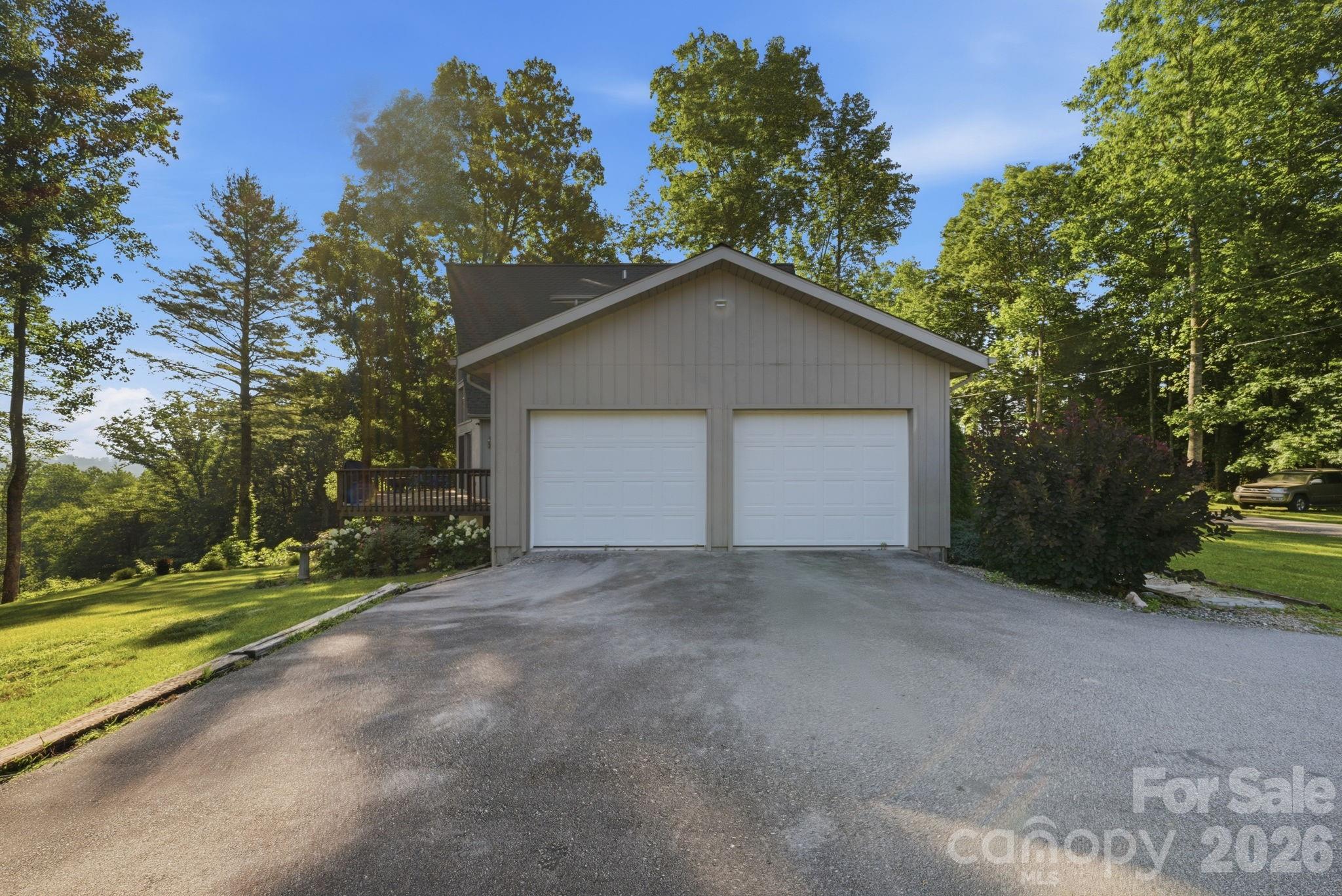198 Hickory Hill Circle Property Photo 24